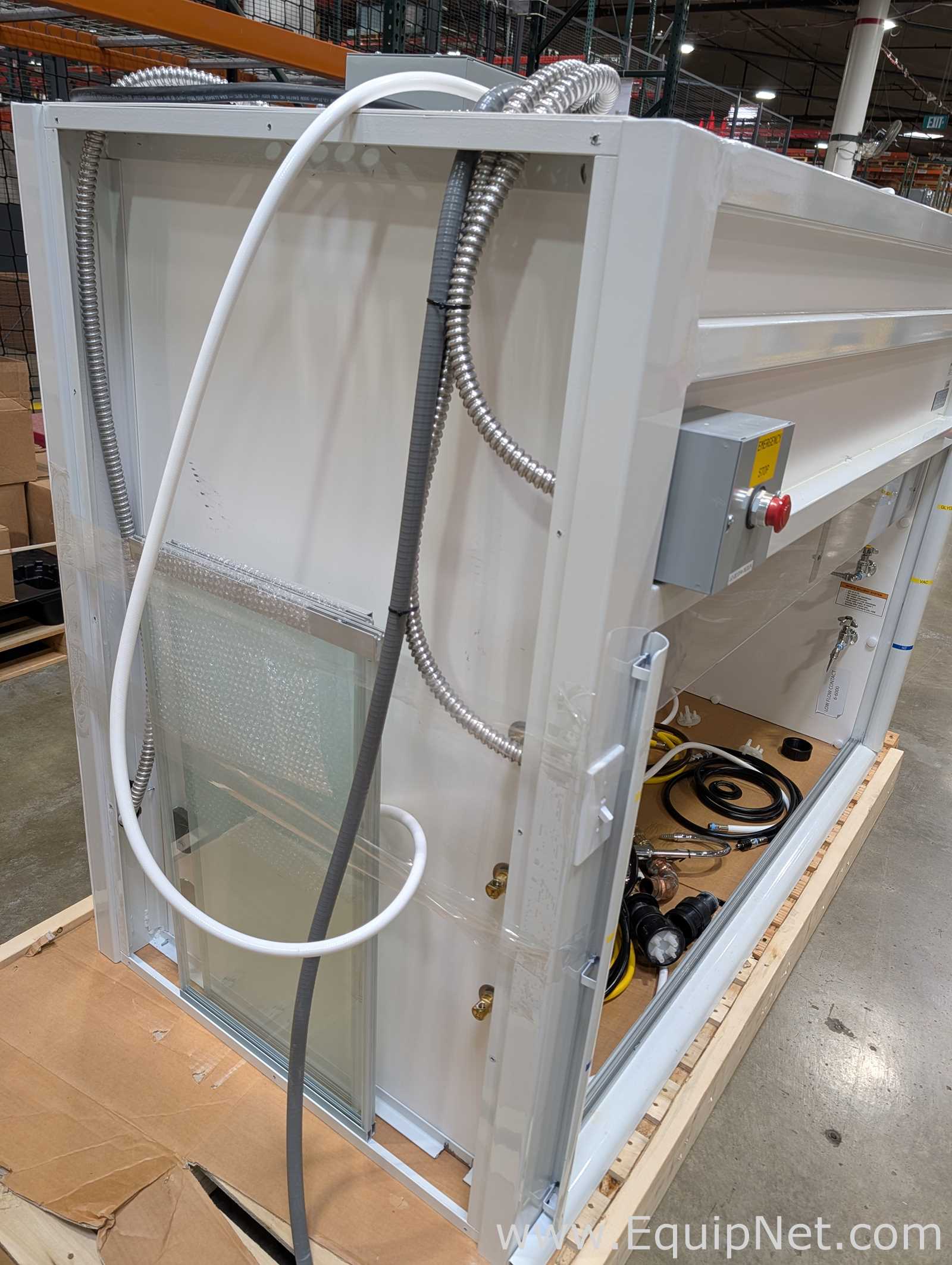 Hemco Laboratory Enclosure Fume-Hood System
