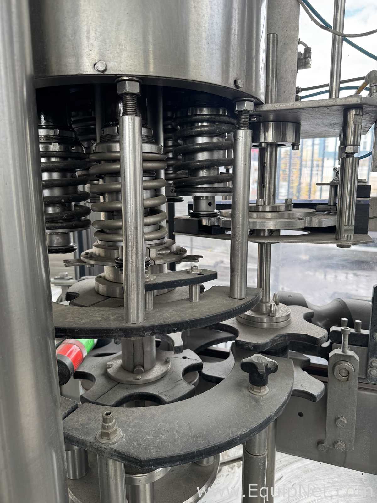 MBF Capmatic 240/3P Cider Plug Capper With Feeding Conveyor