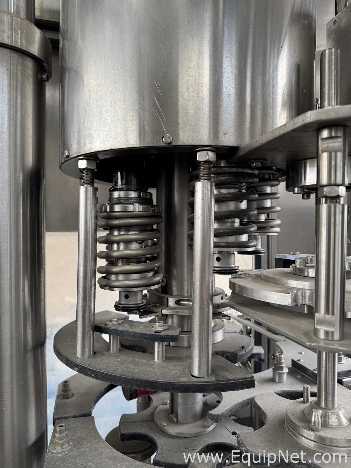 MBF Capmatic 240/3P Cider Plug Capper With Feeding Conveyor