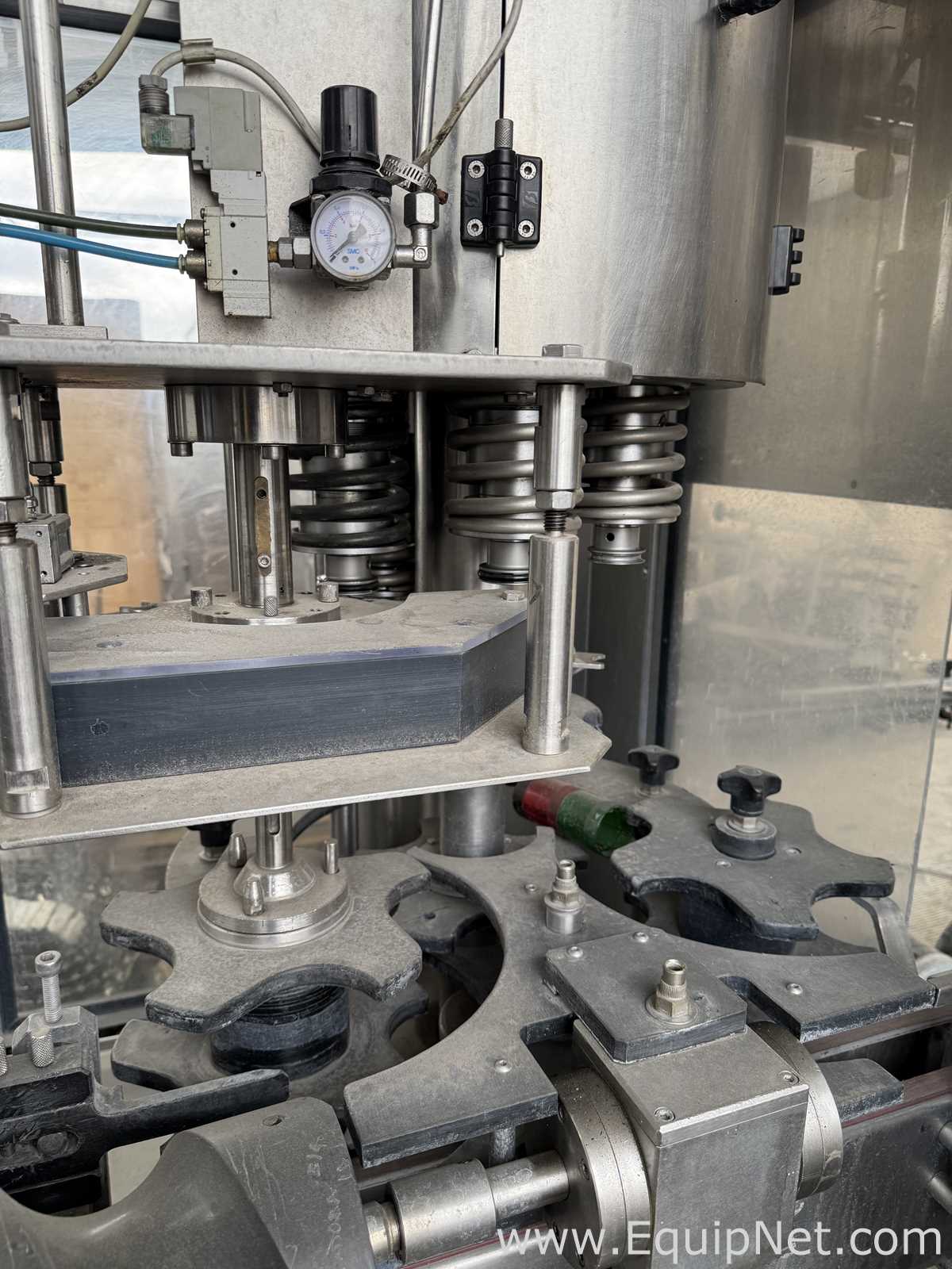 MBF Capmatic 240/3P Cider Plug Capper With Feeding Conveyor