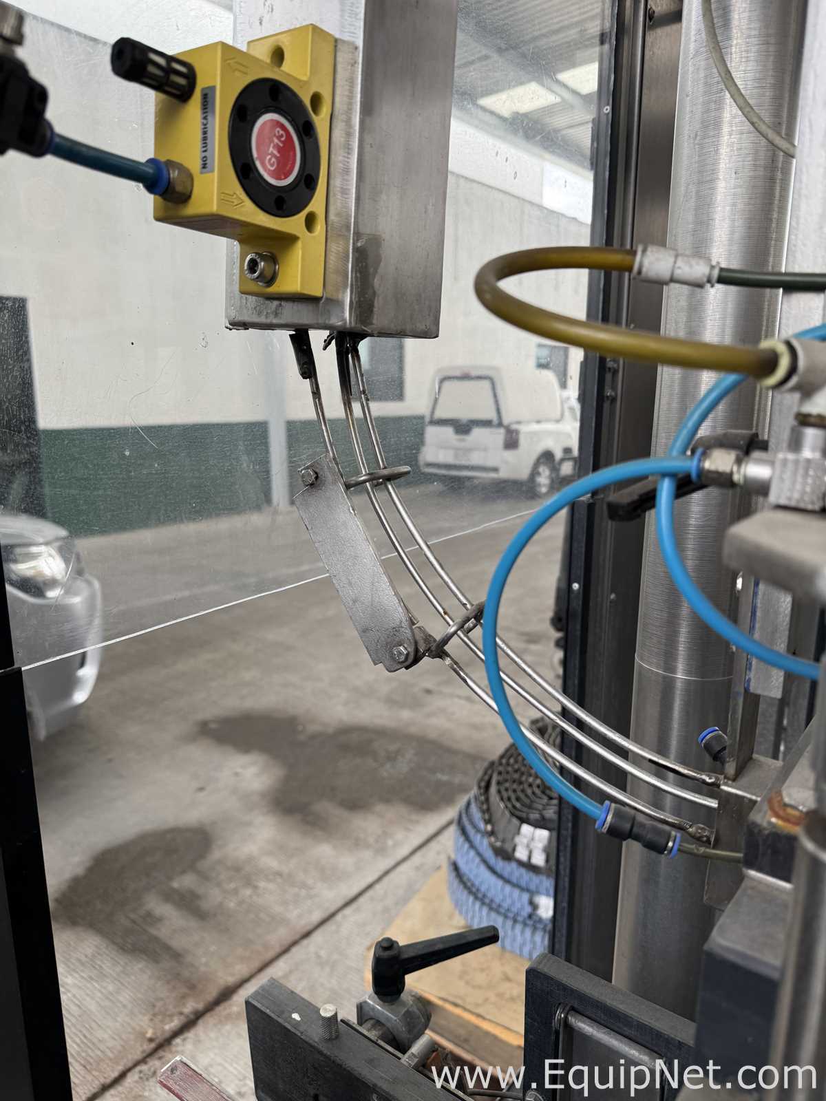 MBF Capmatic 240/3P Cider Plug Capper With Feeding Conveyor