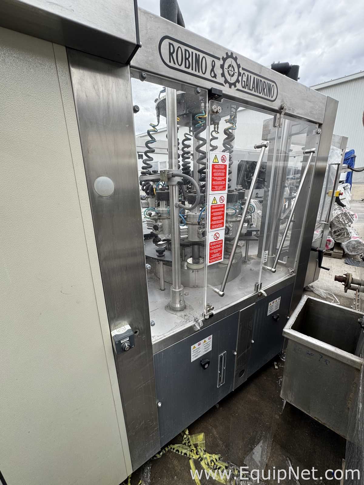 Robino and Galandrino Monostadio Z 8 Capsule Applicator