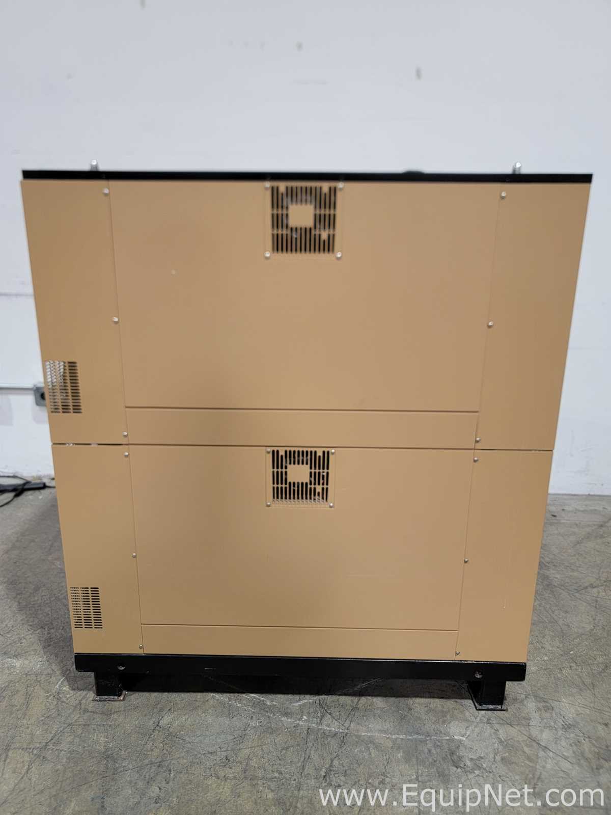 Incubadora ATR Biotech Multitron HT Infors Double Stack
