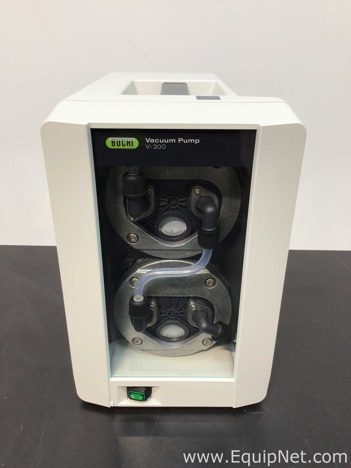 Buchi Labortechnik AG R-210 Evaporator With V-300 Vacuum Pump