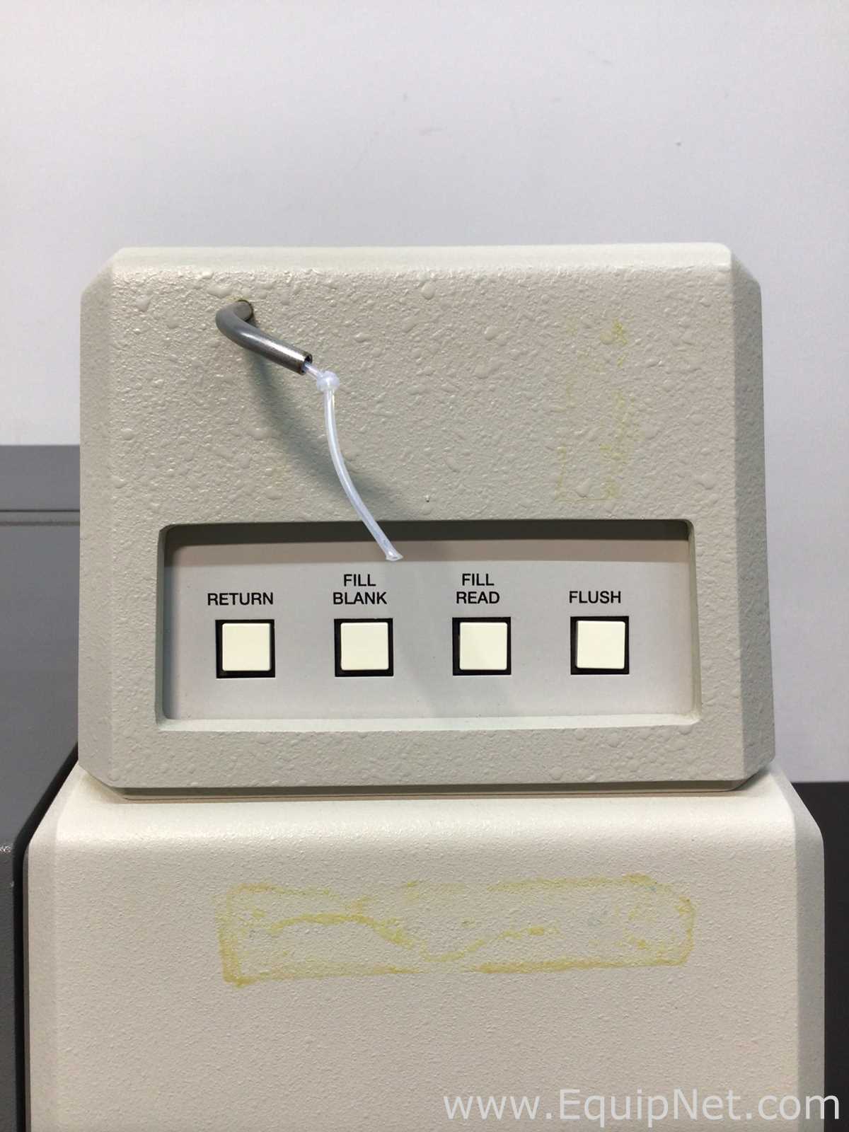 Beckman Coulter DU 800 Spectrophotometer With High Performace Temperature Controller