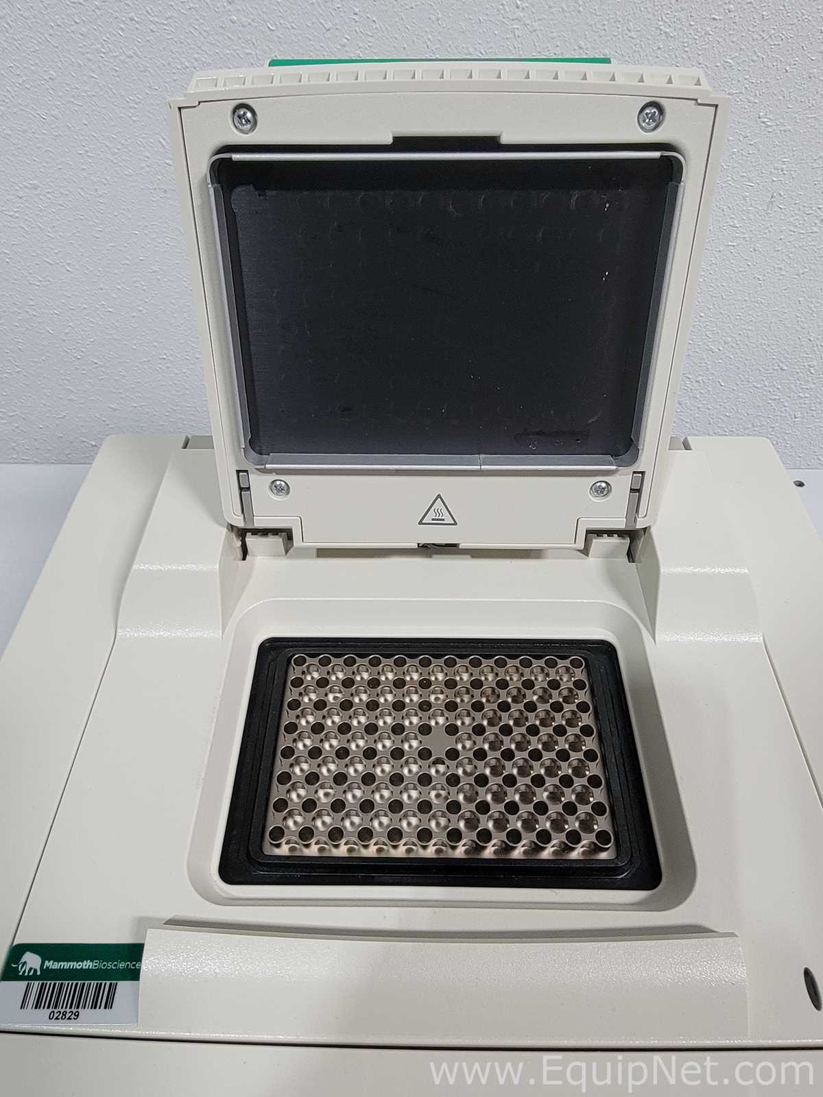 Bio Rad S1000 Thermal Cycler