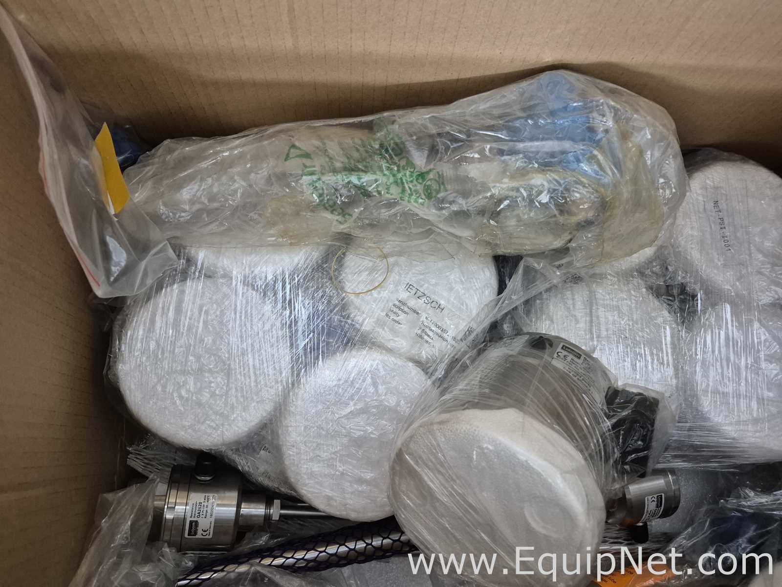 Lot of Standard Weight and Instruments - Pallet No 44 and 49