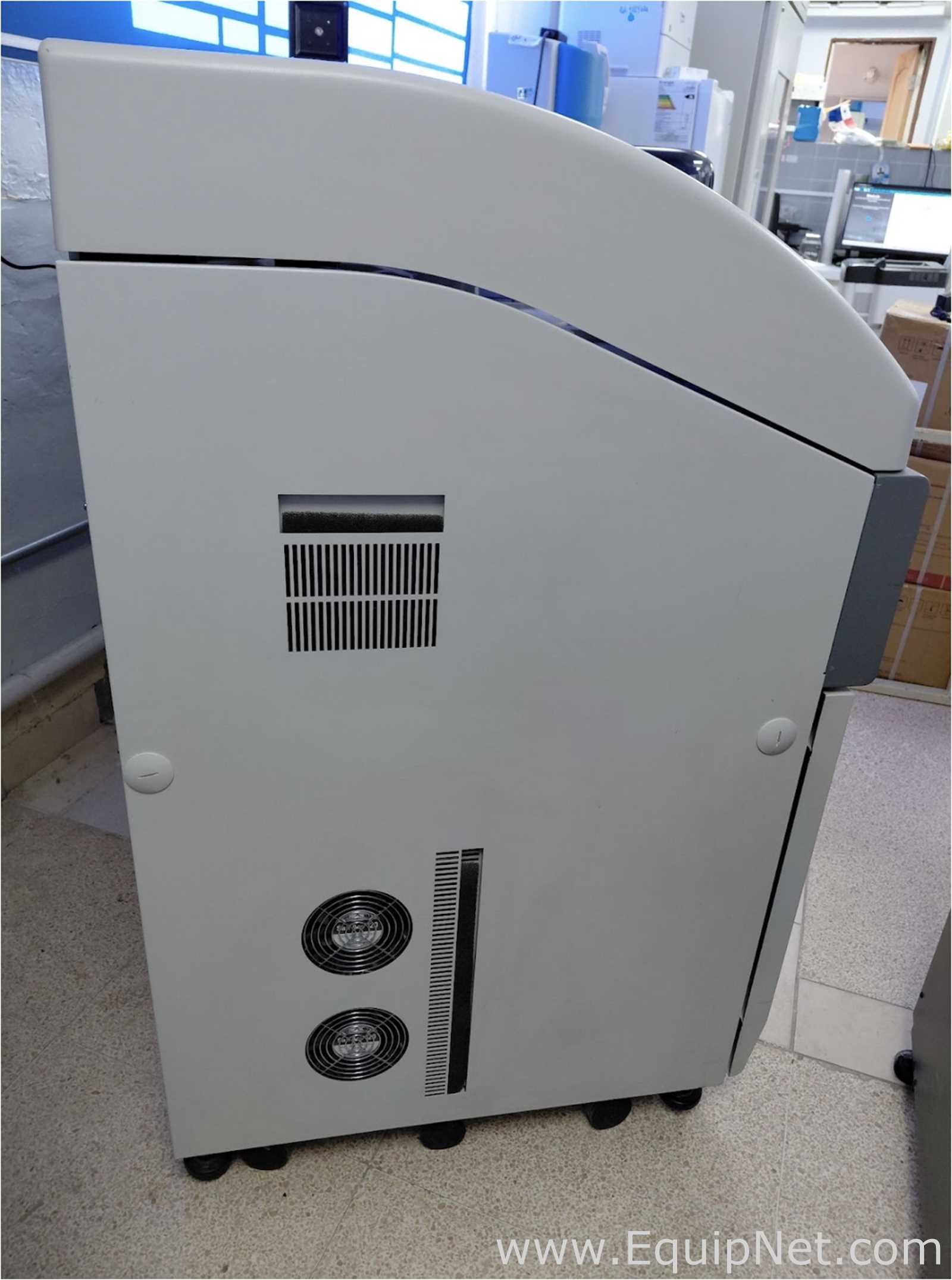 Beckman Coulter AU480 Clinical Chemistry Analyzer