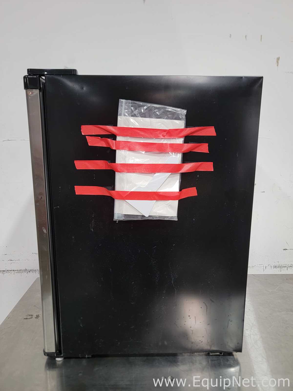 Unidade de Refrigeração Whynter LLC  CUF-210SSa