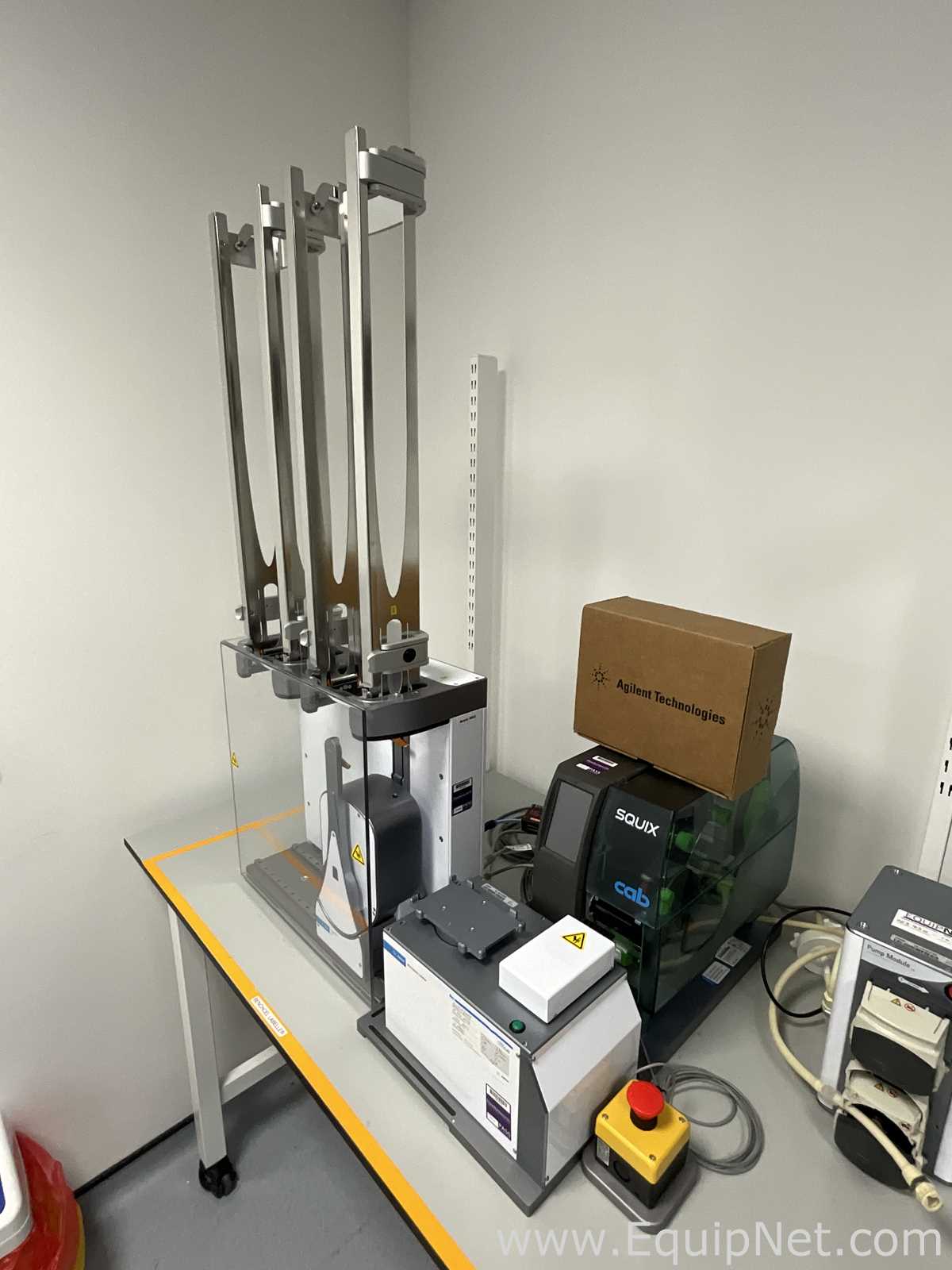Empilhadora e Manipuladora de MicroPlaca Agilent Technologies BenchCel 2R
