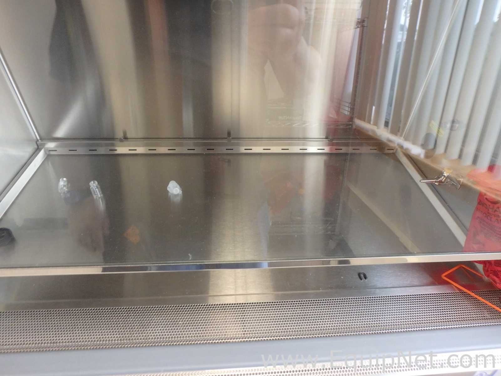 Cabina de Seguridad Biológica Baker Company SG404