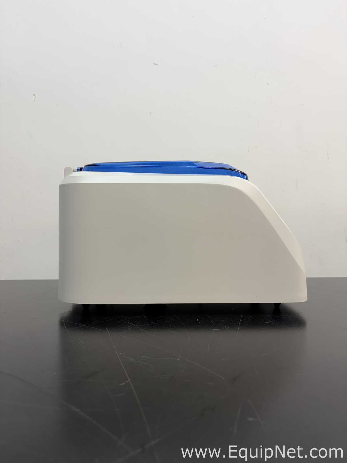 Homogeneizador Benchmark  D1036 BeadBug 6