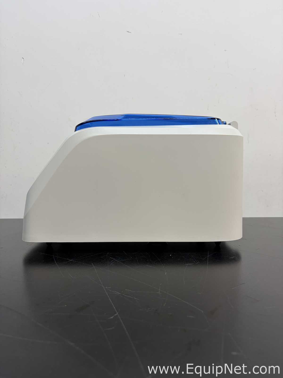 Homogeneizador Benchmark  D1036 BeadBug 6
