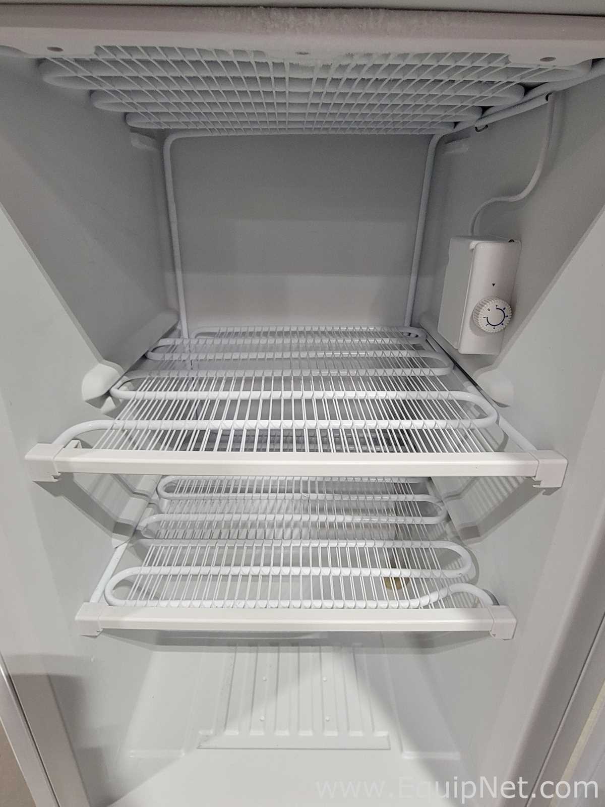 Unidade de Refrigeração Magic Chef MCUF3W2