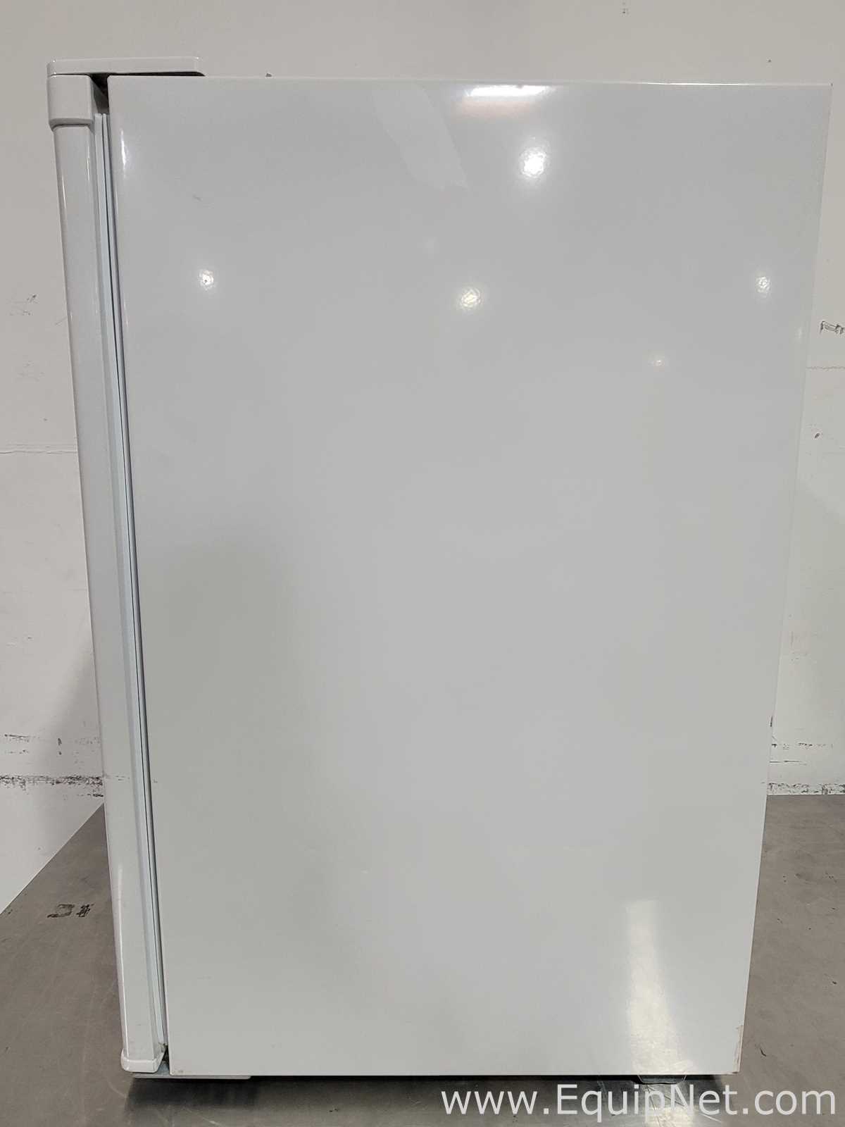 Unidade de Refrigeração Magic Chef MCUF3W2