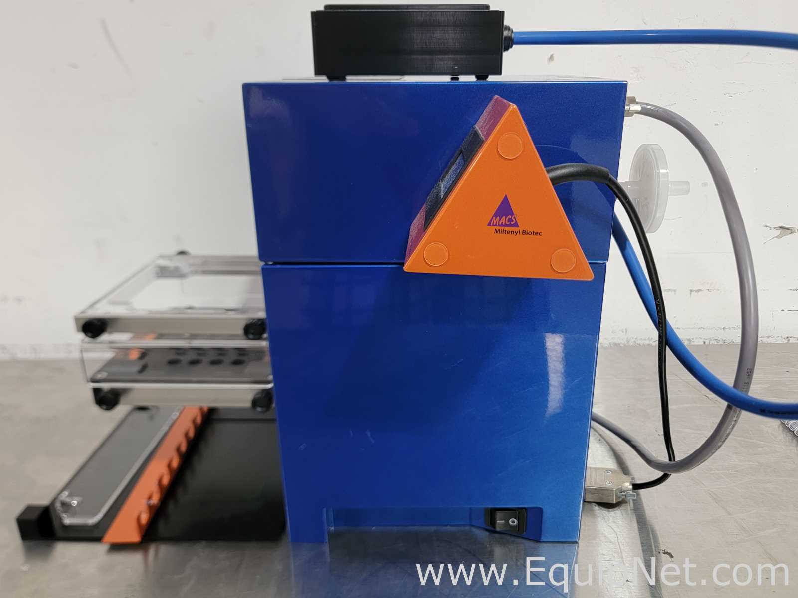 MACS MultiMACS Cell 24 Seperator Separator with MACS Elution Station