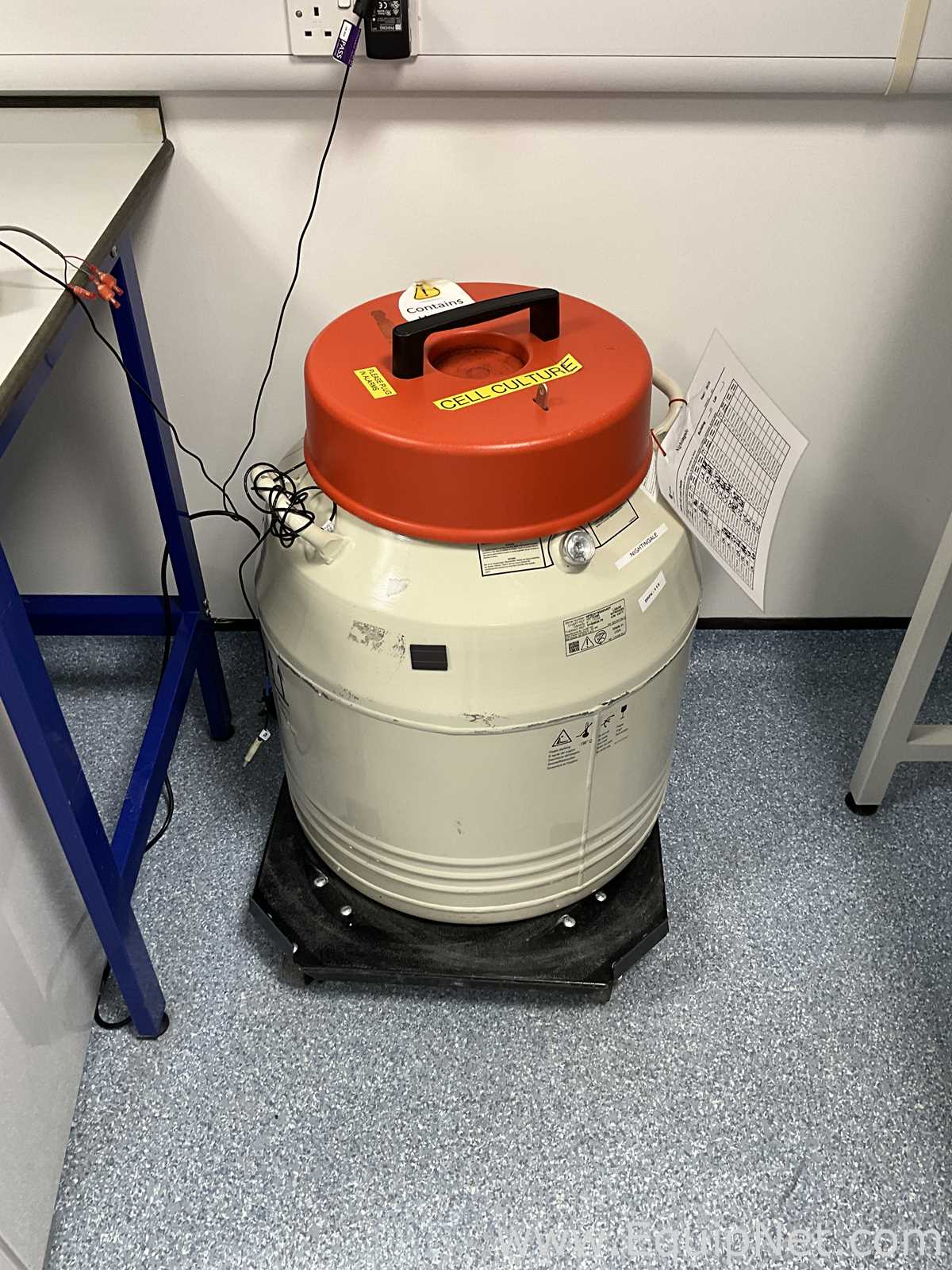 Chart Inc. 61 Litre Portable Liquid Nitrogen Sample Storage Dewar