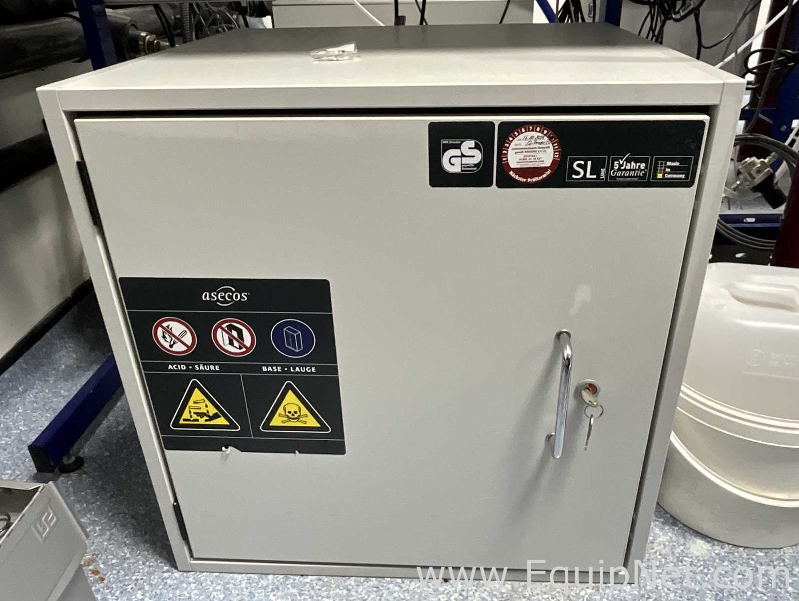 Asecos SL.060.059.UB.T 22 Litre Hazardous Chemical Storage Cabinet with Keys