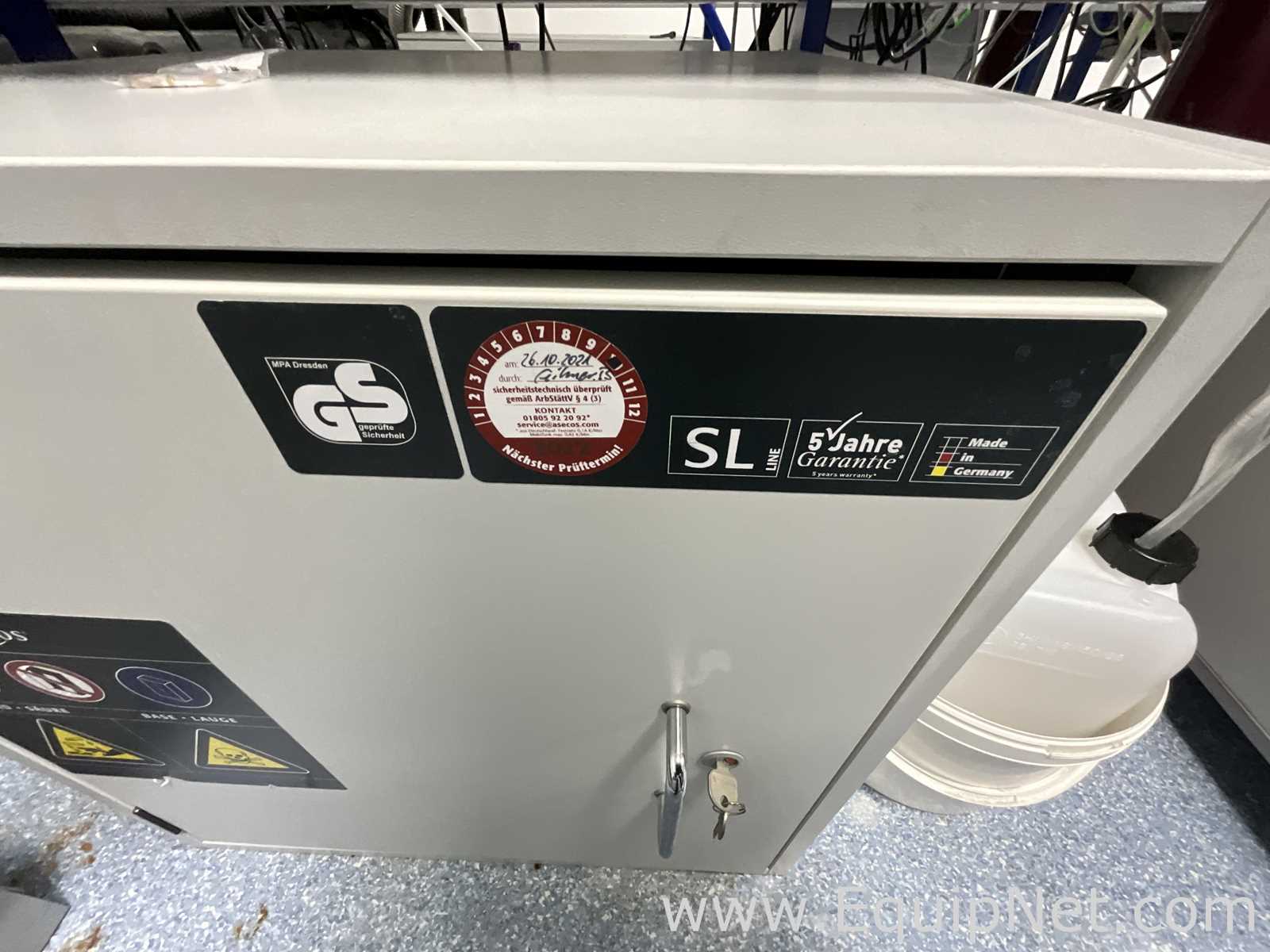 Asecos SL.060.059.UB.T 22 Litre Hazardous Chemical Storage Cabinet with Keys