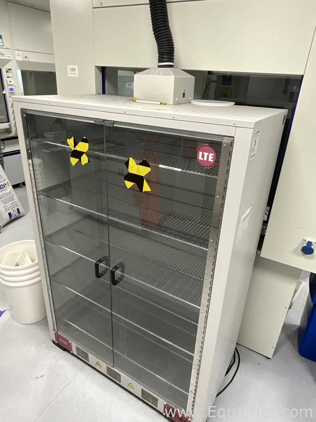 LTE Scientific 322/0109/00 1000 Litre 60C Laboratory Drying Cabinet with Circulation Fan