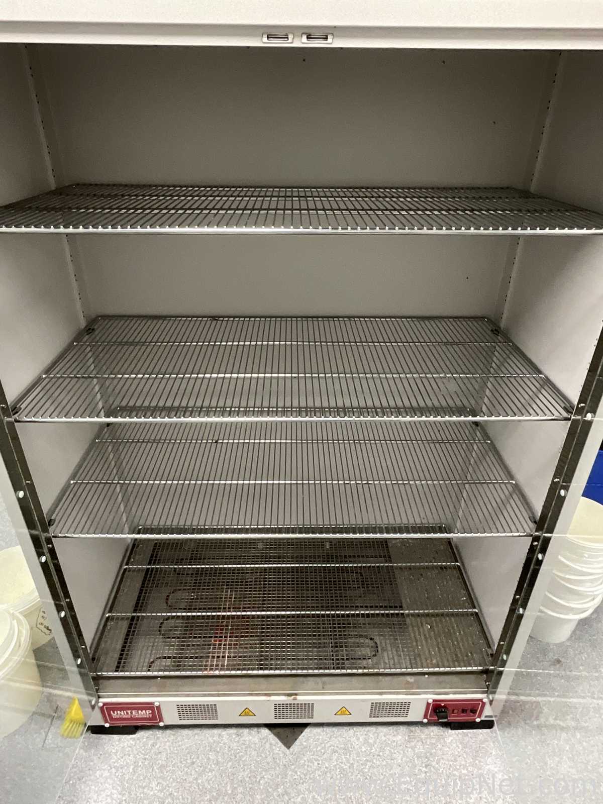 LTE Scientific 322/0109/00 1000 Litre 60C Laboratory Drying Cabinet with Circulation Fan
