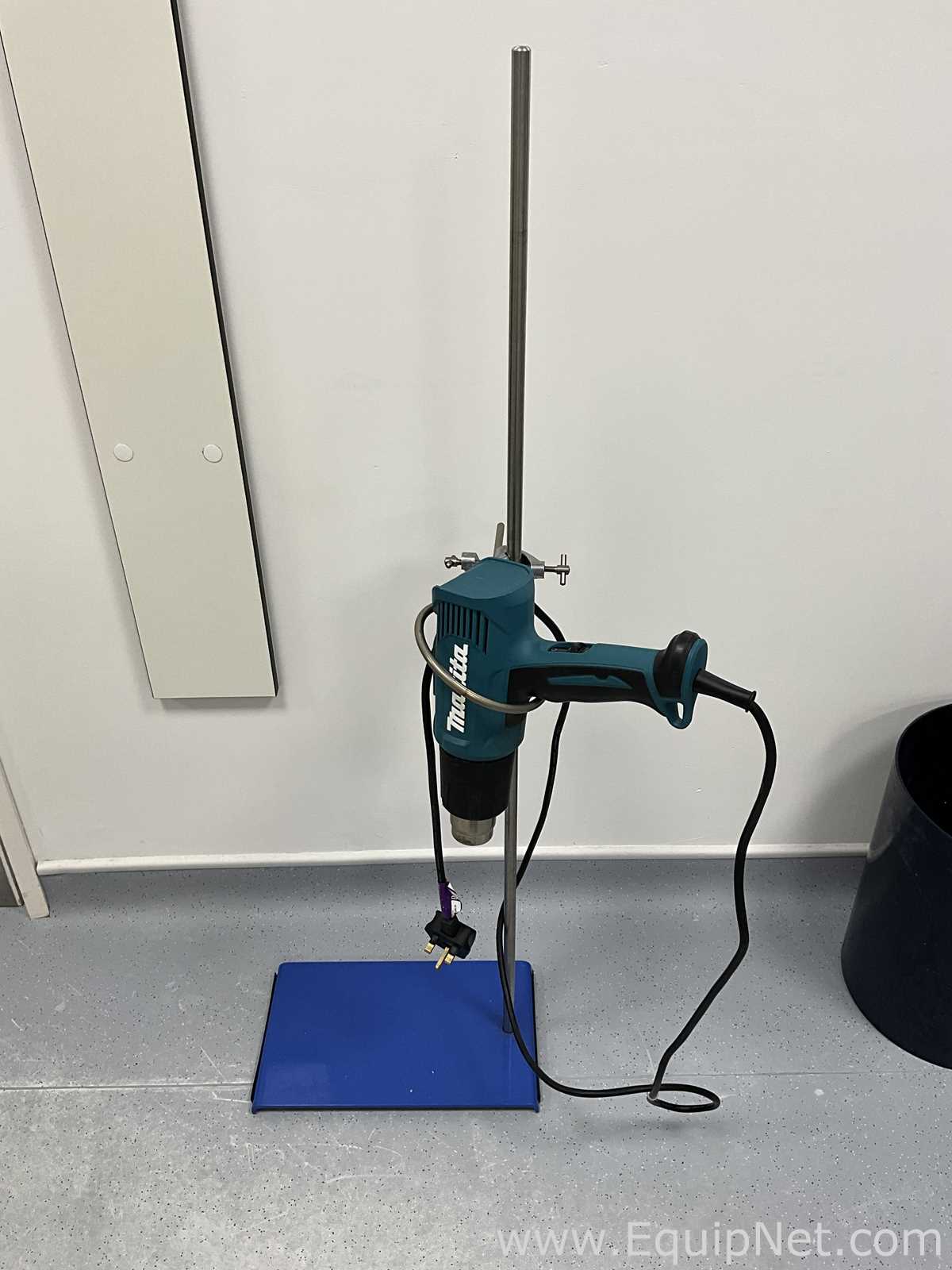 Makita HG5030 Heat Gun with Stand