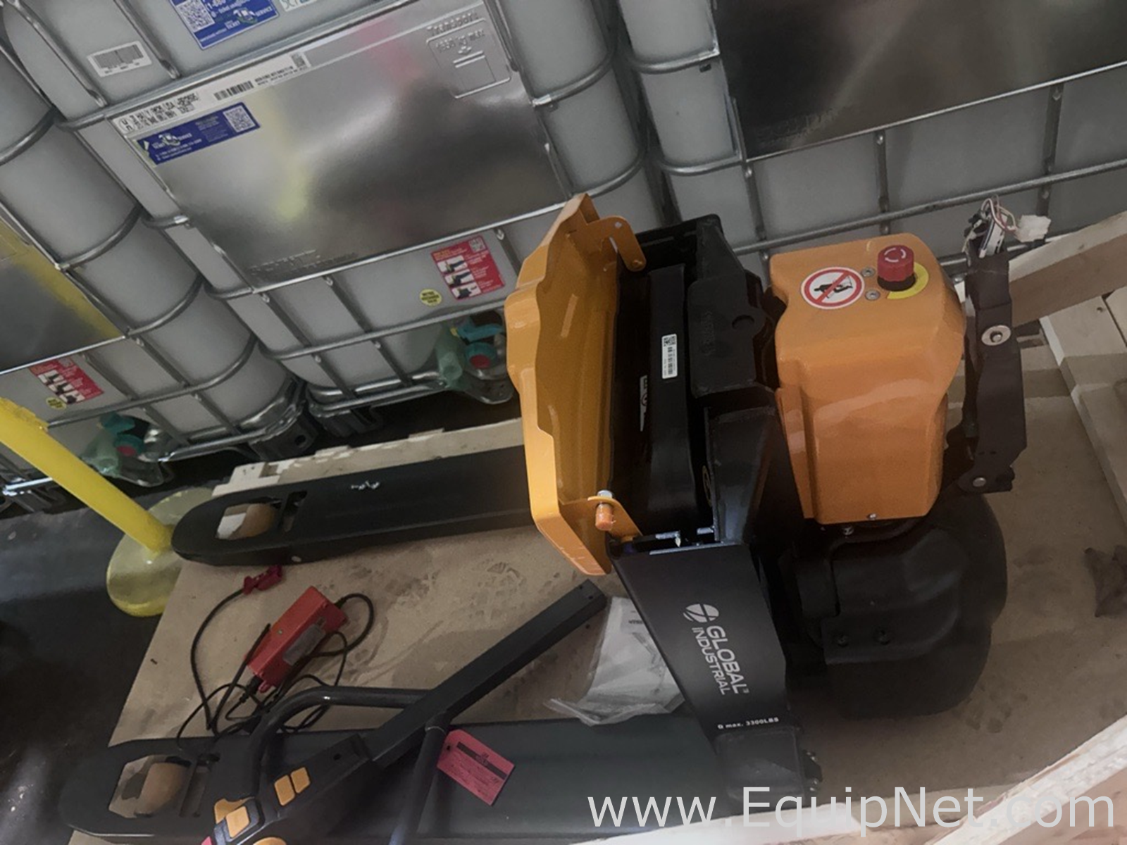 Patín / Transpaletas Global Industrial Requisitos de aire 3300 LBS