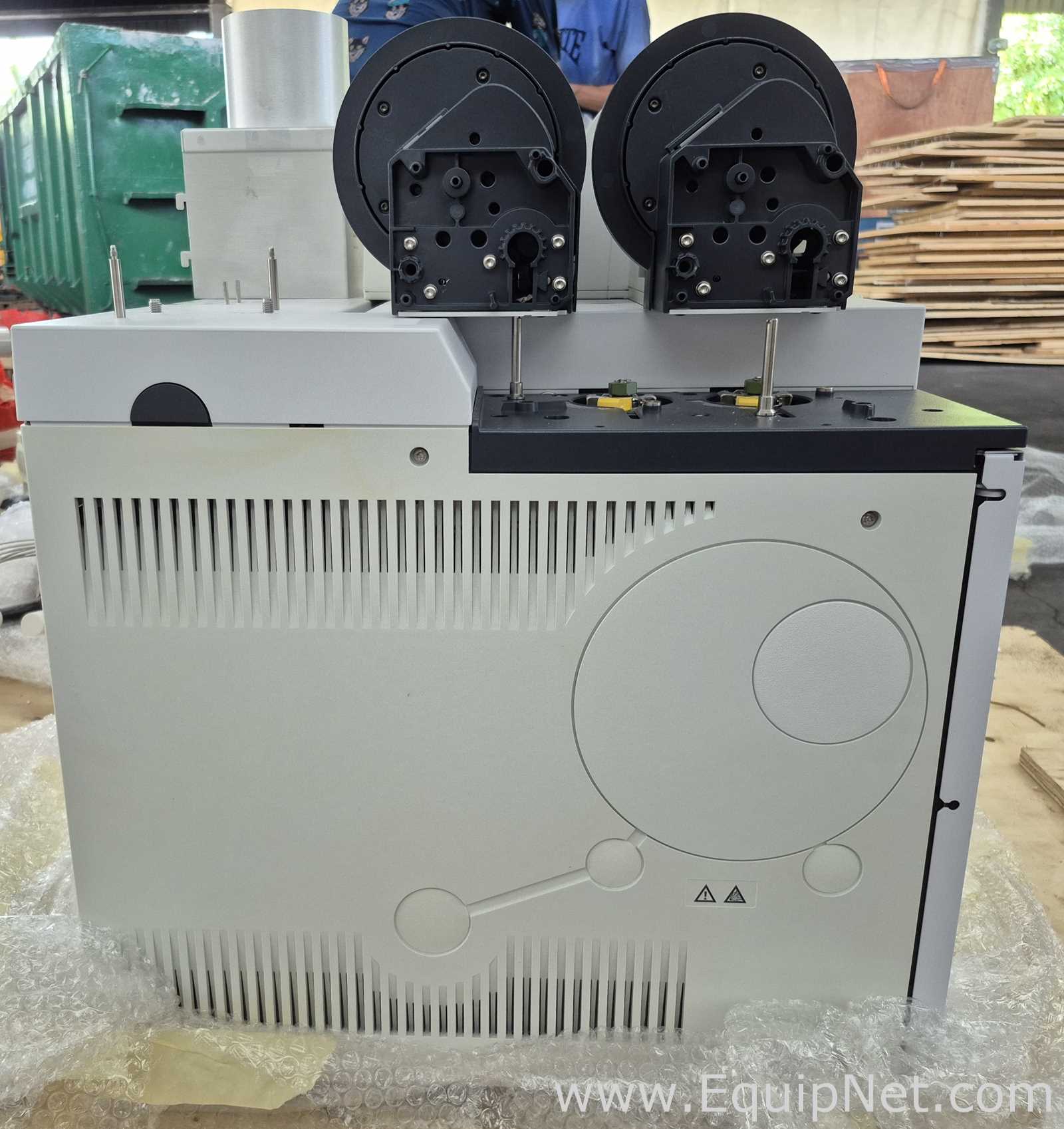 Agilent Technologies 8890 Gas Chromatographs with CPU and Monitor - GC-03