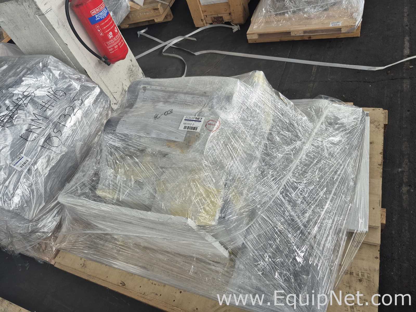 Agilent Technologies 8890 Gas Chromatographs with CPU and Monitor - GC-03