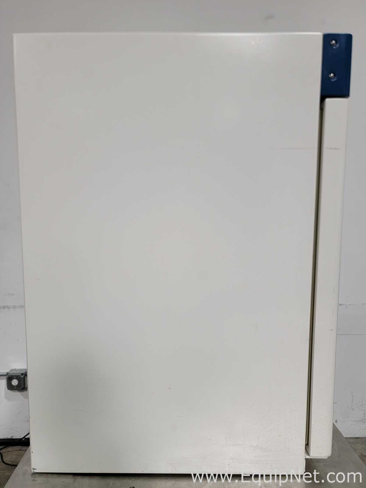 Incubadora VWR Gravity Convection Incubator