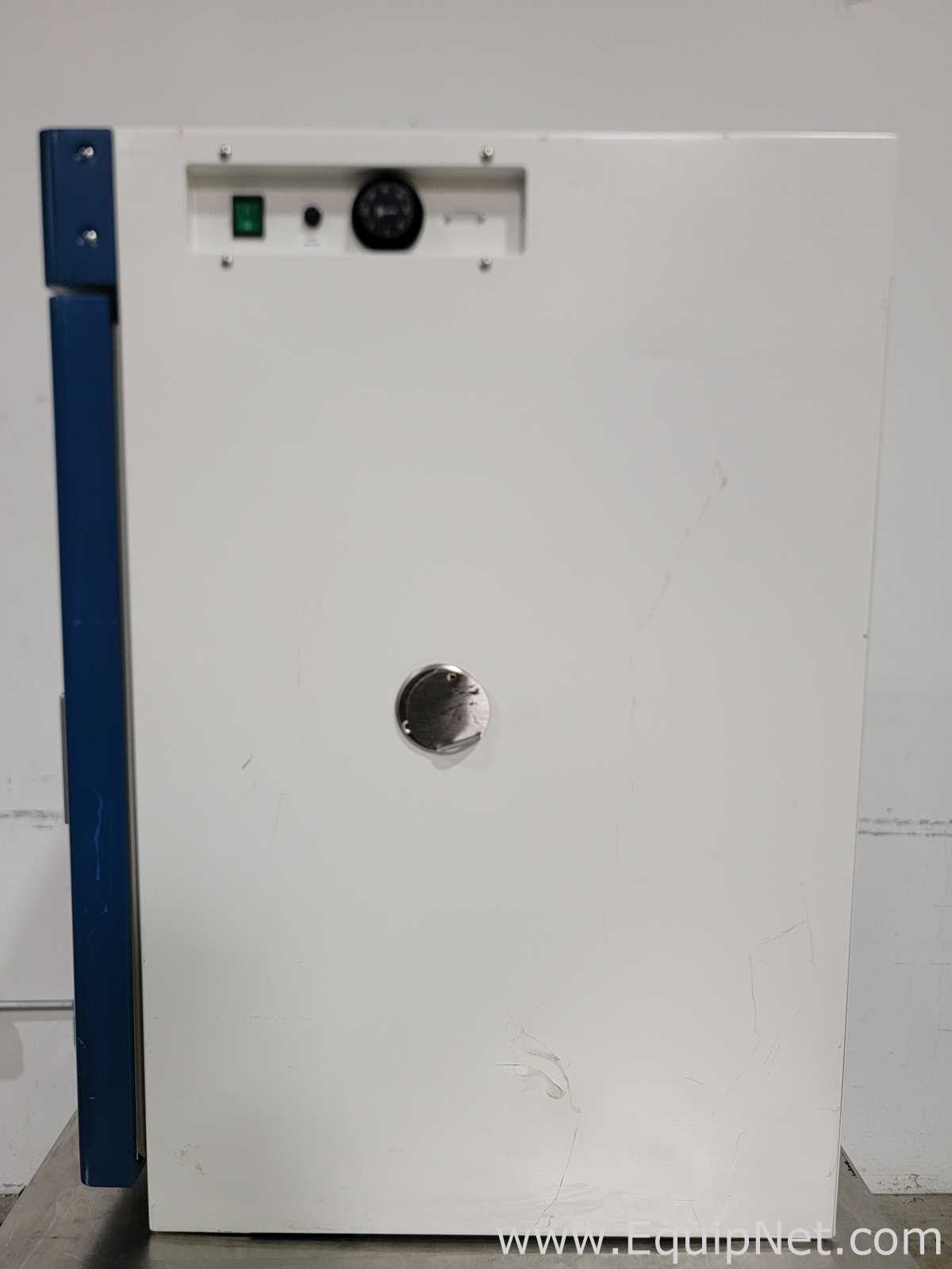Incubadora VWR Gravity Convection Incubator