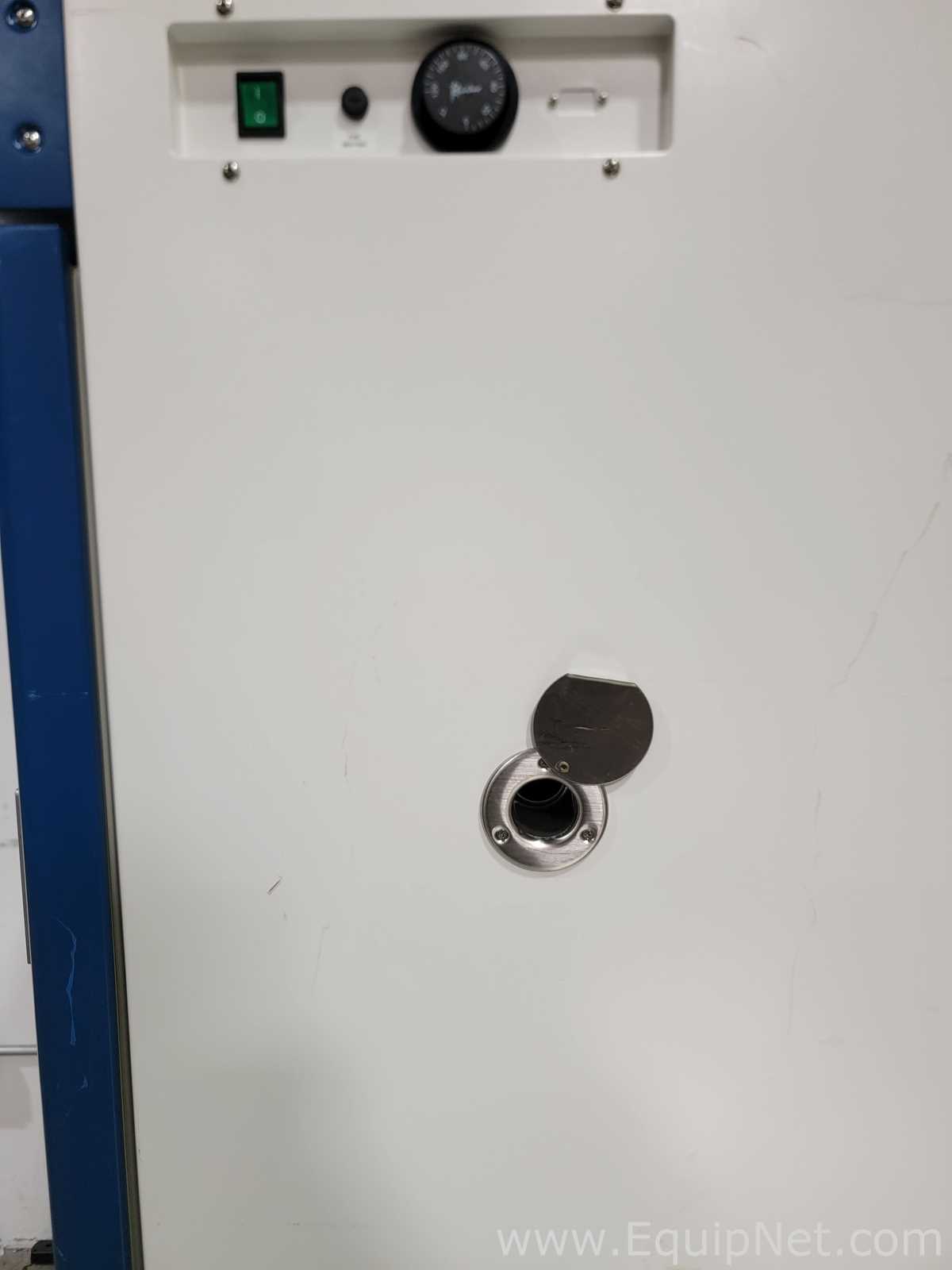 Incubadora VWR Gravity Convection Incubator