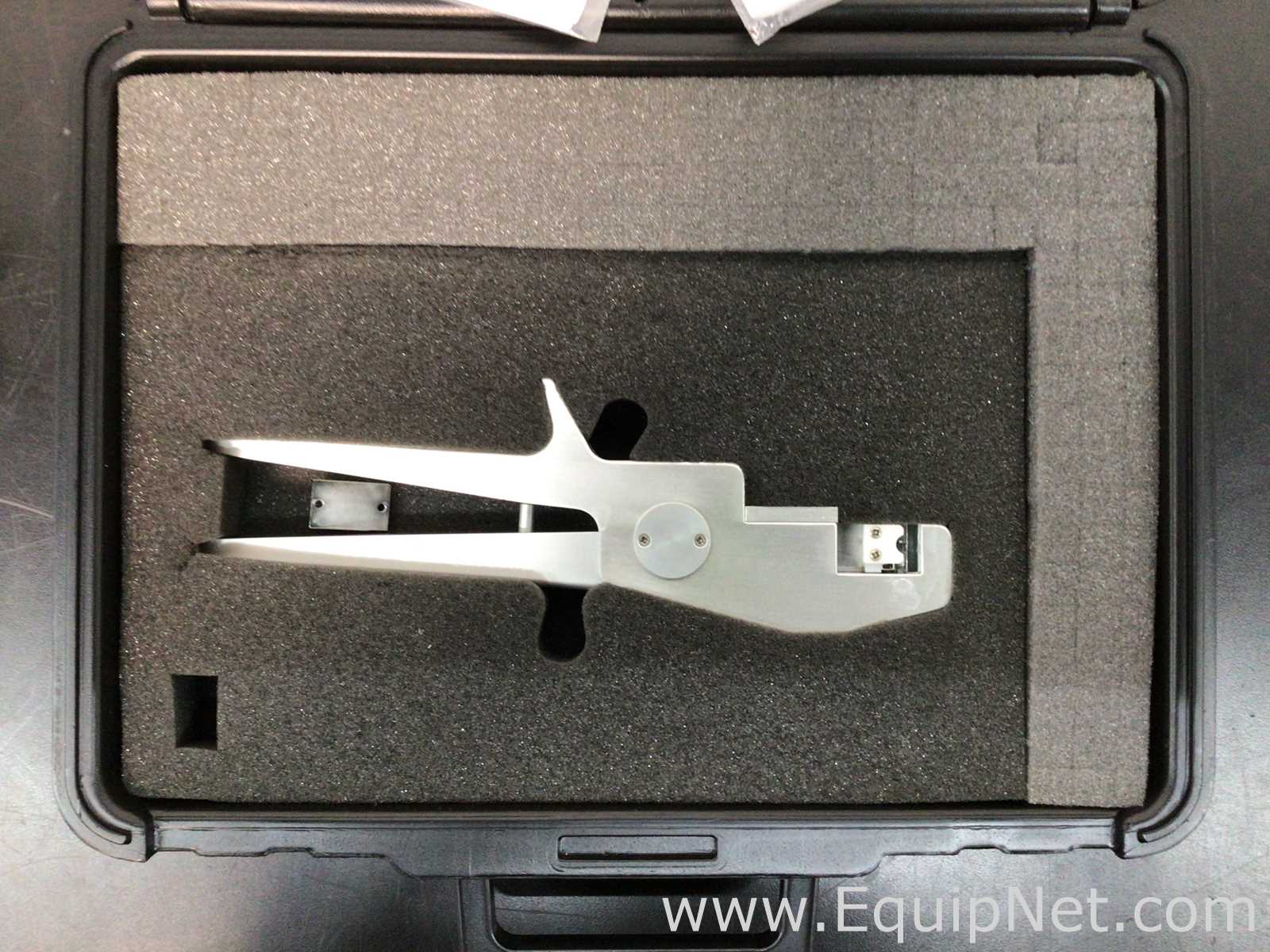 Millipore NovaSeptum Crimping Tool