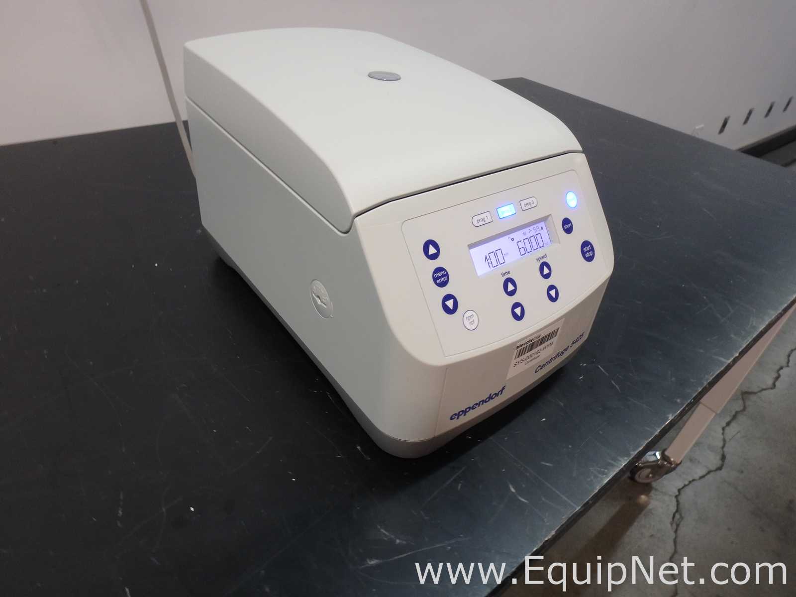 Centrífuga para laboratorio Eppendorf 5425