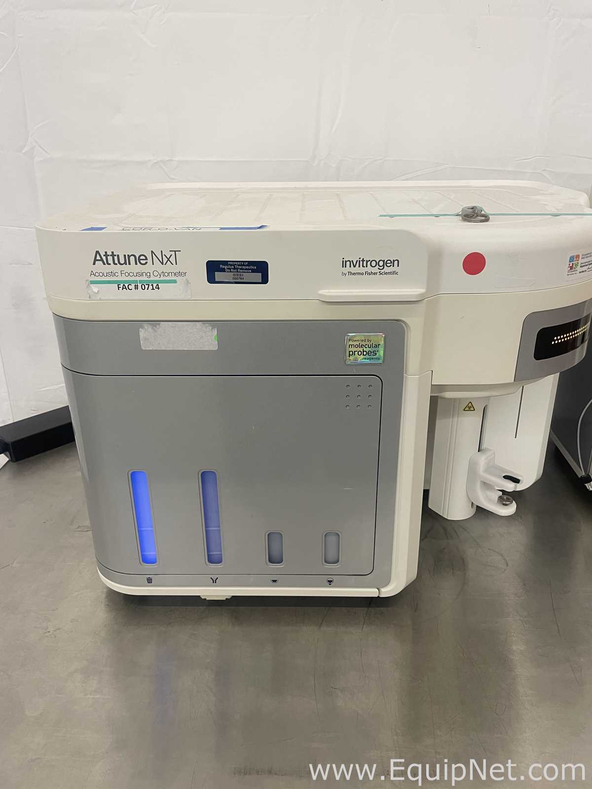 Life Technologies Attune NxT Acoustic Focusing Flow Cytometer w/ Attune Autosampler NxT Gen