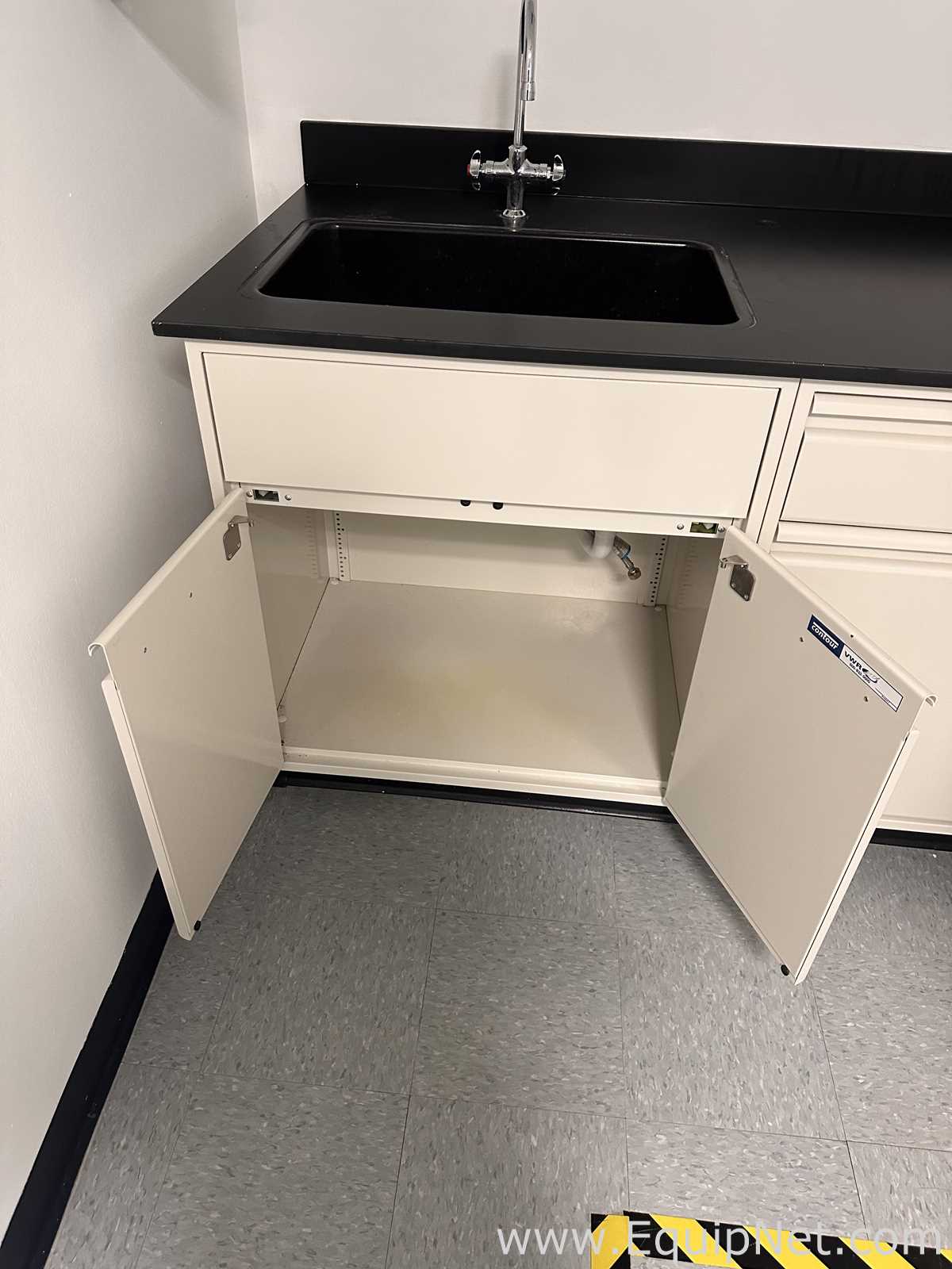 Lab Counter with Sink