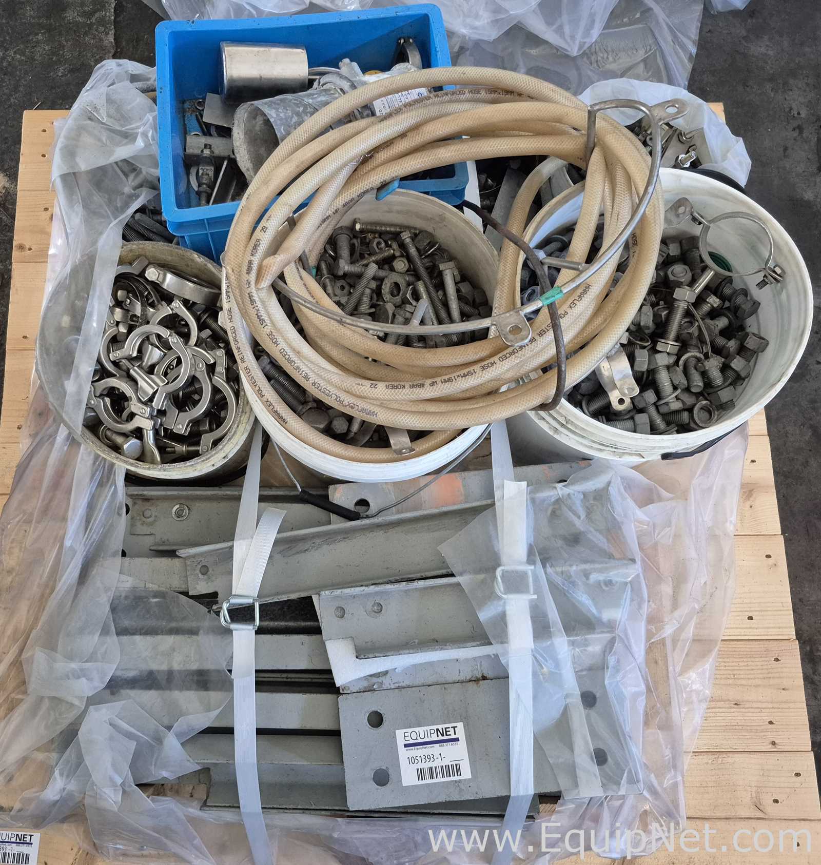 Line 1 - Bolts, Nuts and Clamps - Pallet No 51