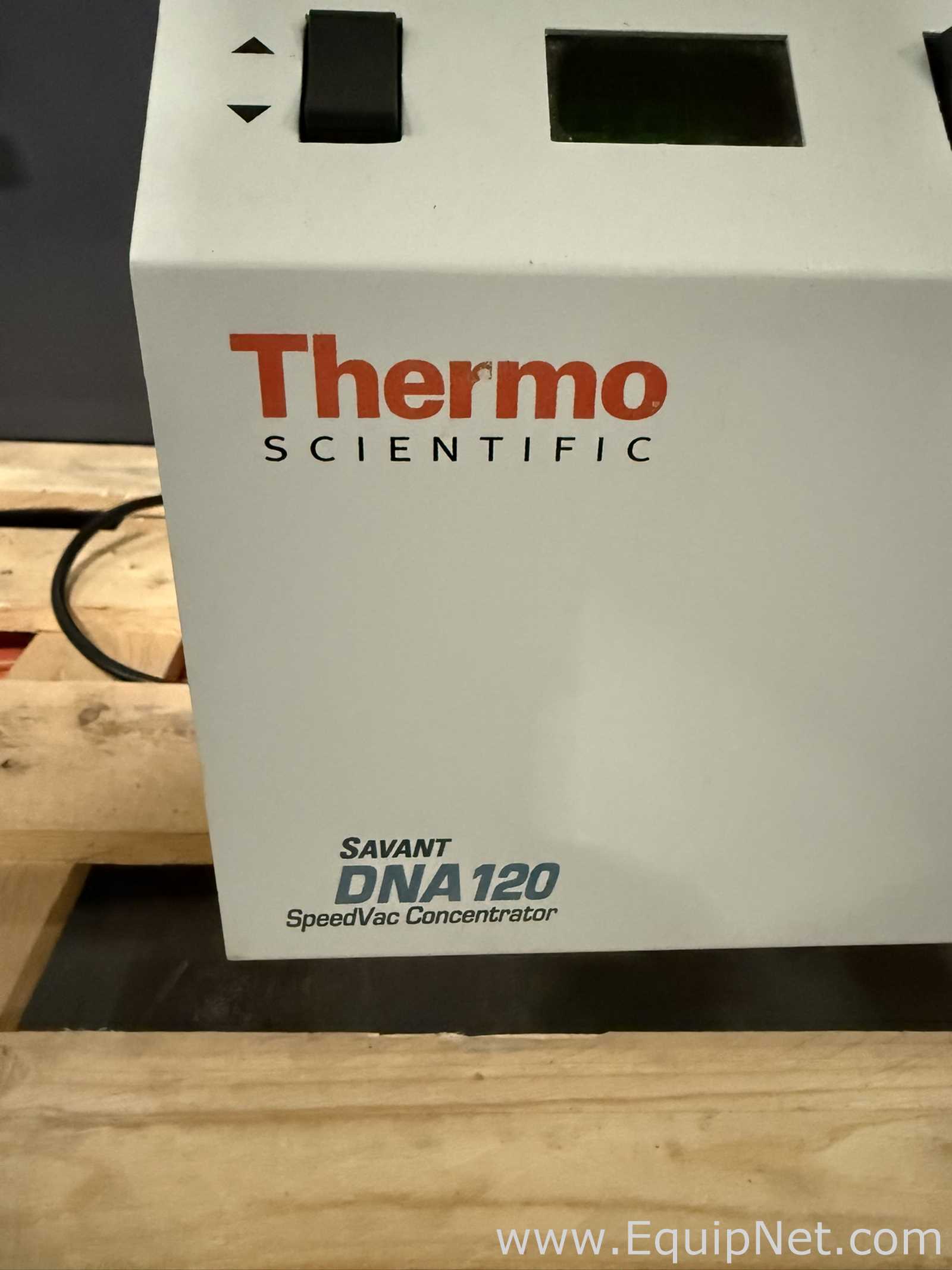 Thermo Scientific Savant DNA 120 SpeedVac Concentrator
