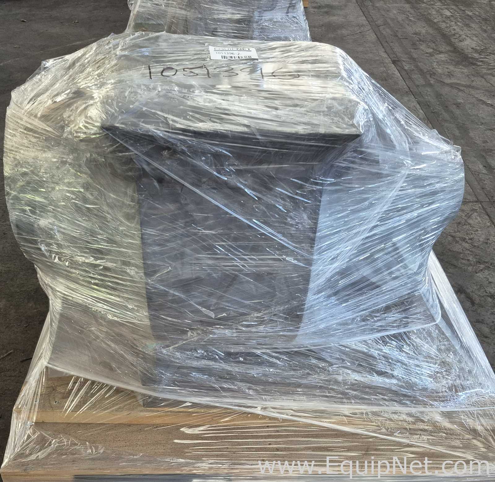 Fume Extractor Motor - Roof Top Line - 1 - Pallet No 5