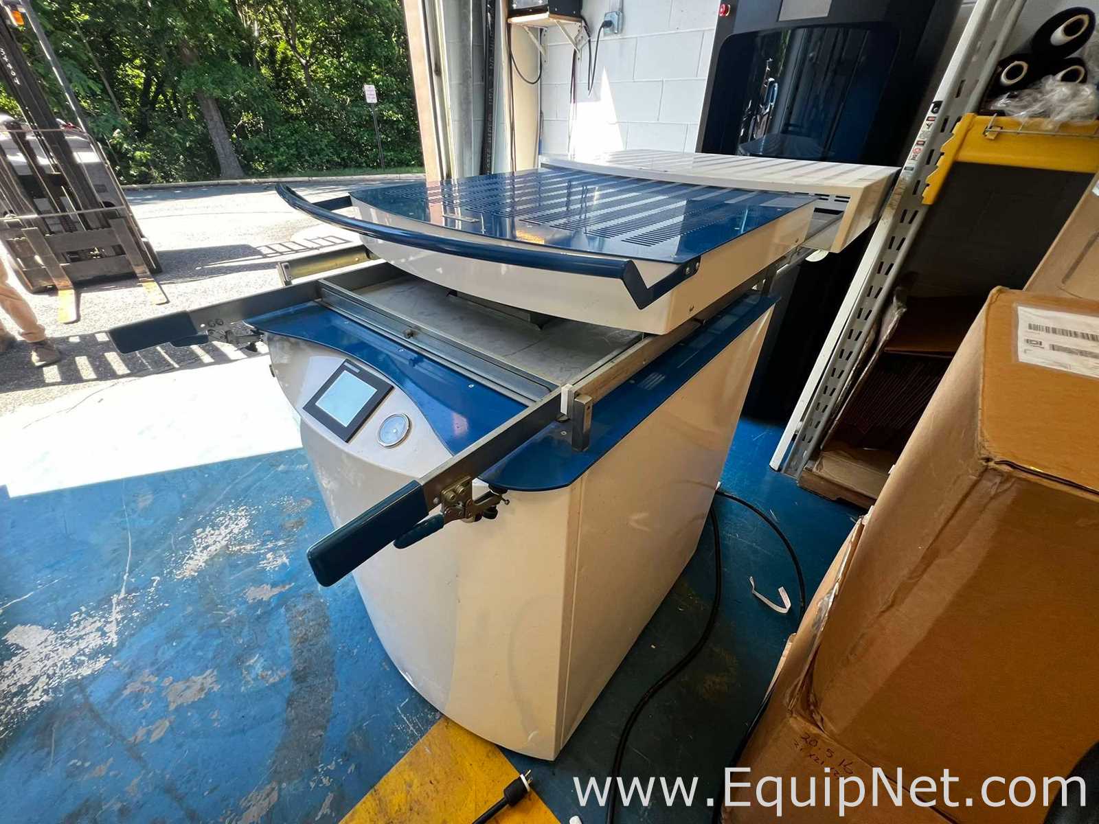 Formech 686 Vacuum Former