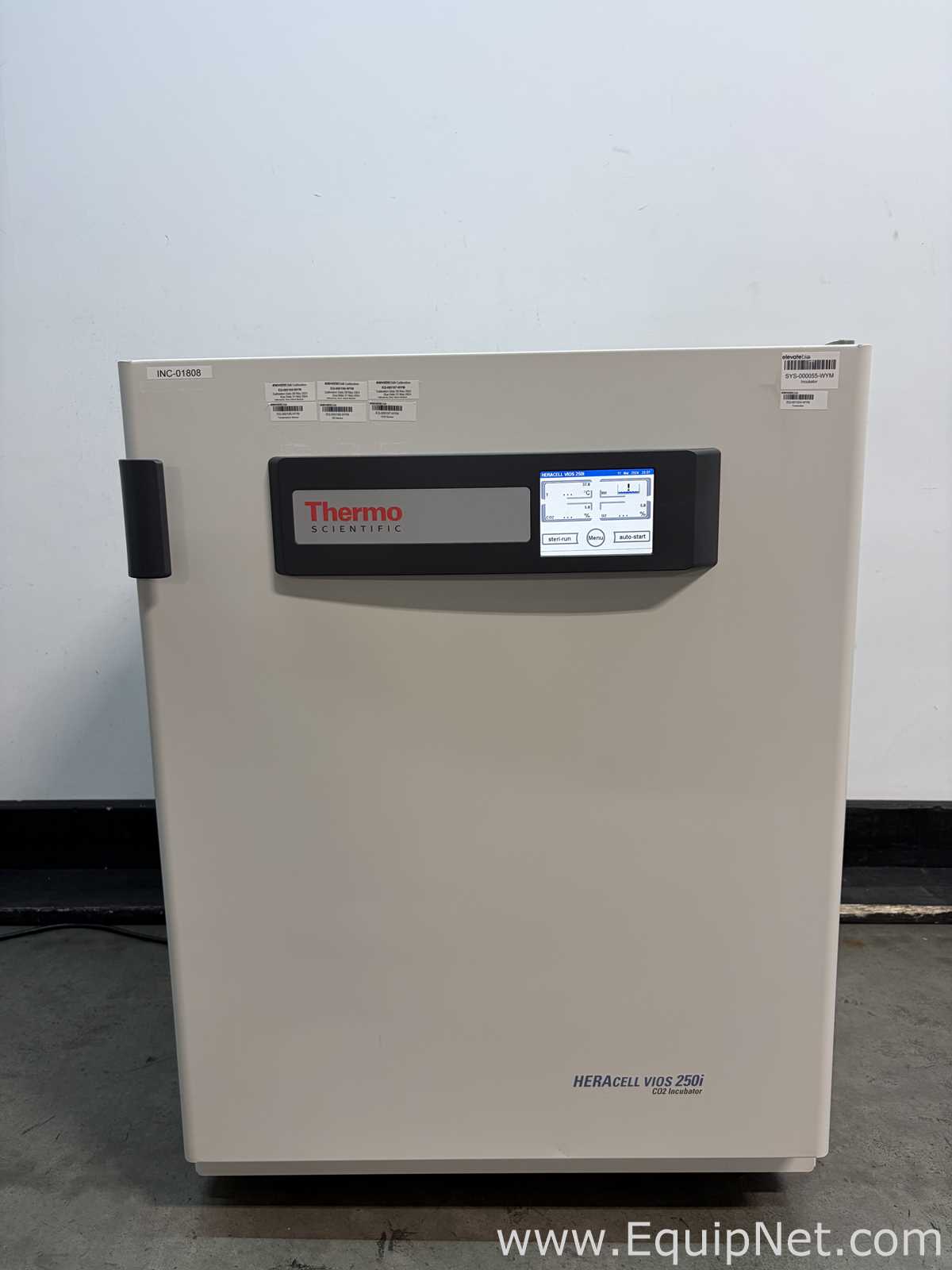 Thermo Scientific HERAcell Vios 250i CO2 Incubator