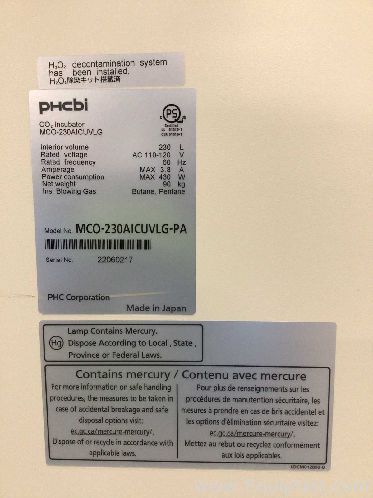 PHCBI MCO-230AICUVLG-PA Cell-IQ Double Stacked CO2 Incubator With 2 H2O2 Generators
