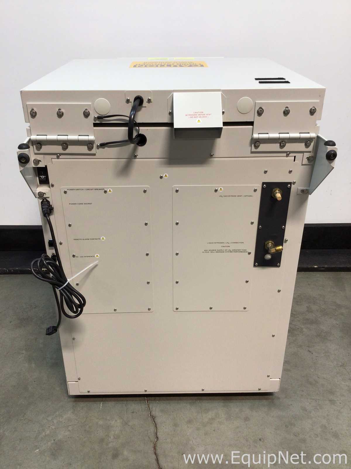 Equipamento de Apoio Criogênico Thermo Scientific 7402