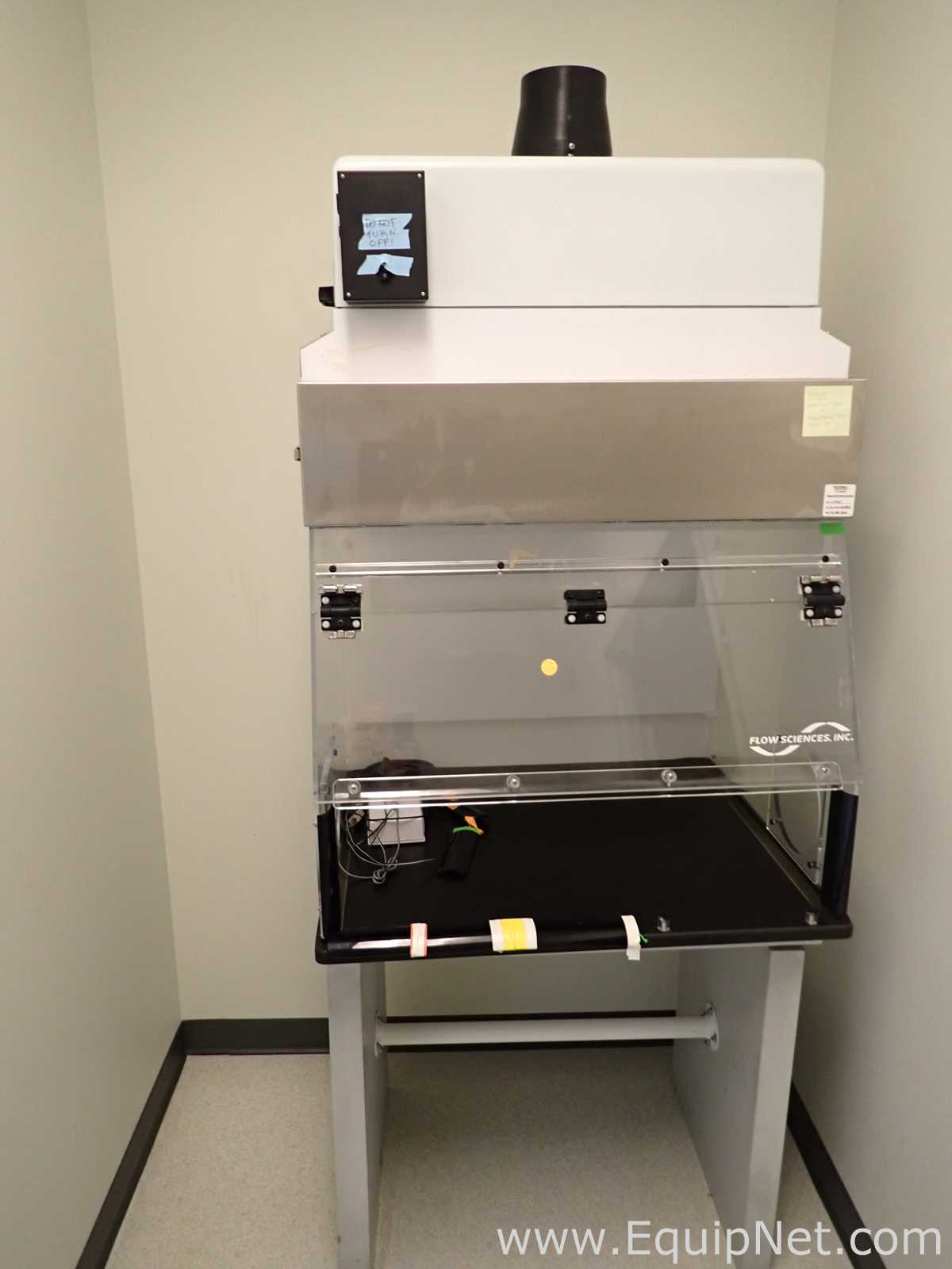 Flow Sciences FS11300 Workstation Flow Hood with Extractor Blower