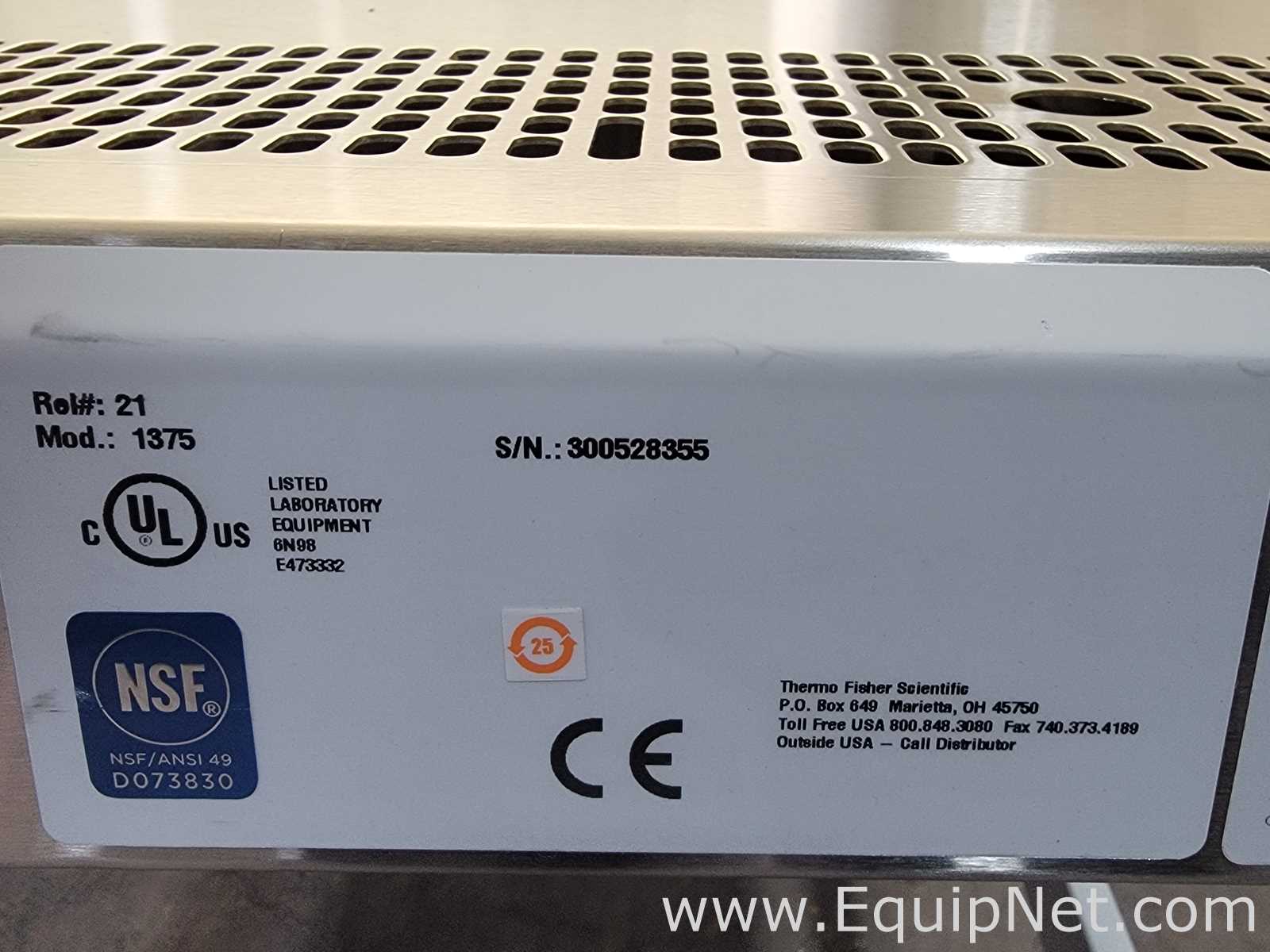 Cabina de Seguridad Biológica Thermo Scientific 1375
