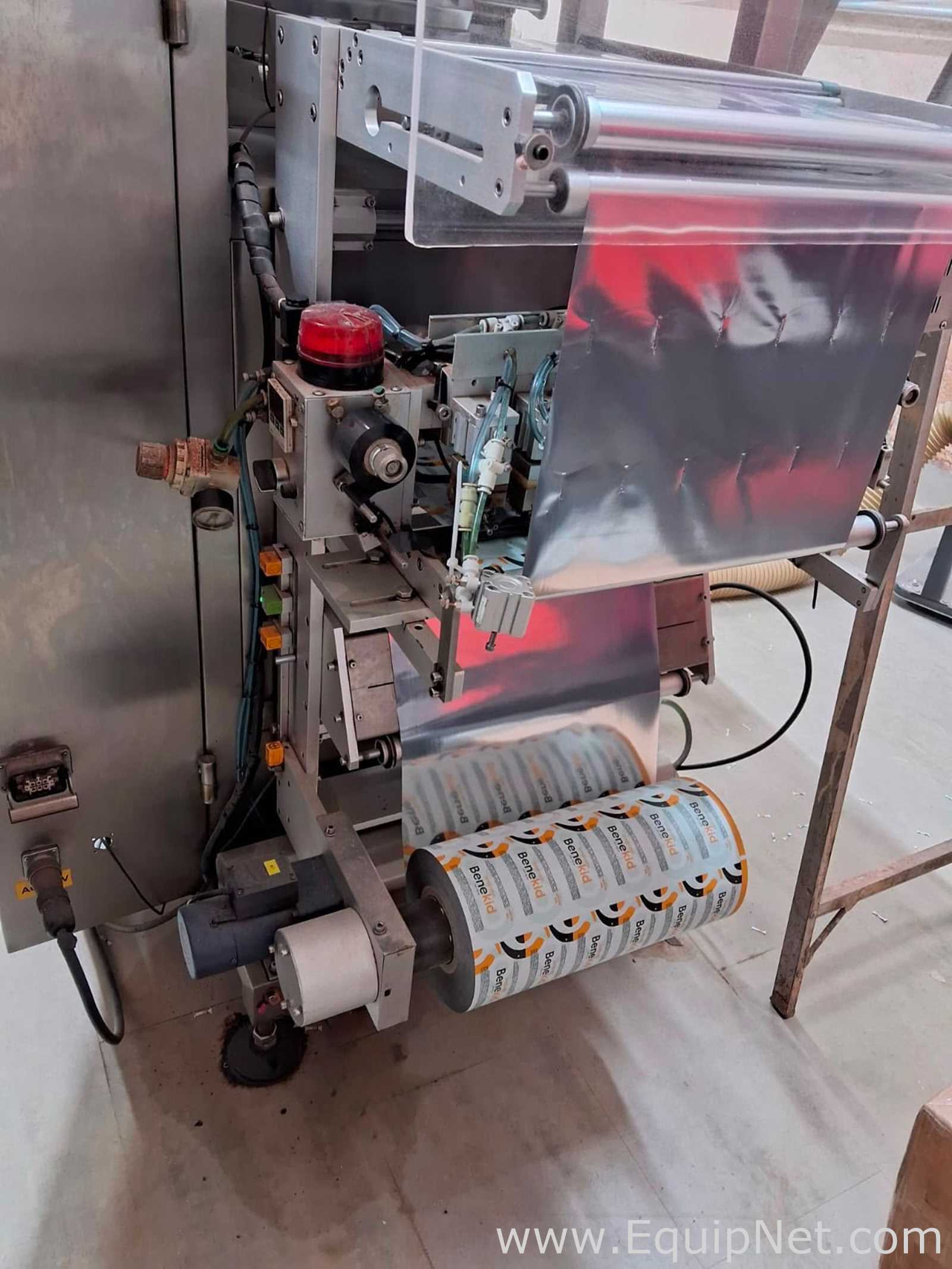 Máquina Vertical Formadora, Envasadora e Seladora GKS Packaging System CXS-M-20X10 / JT-420-4 