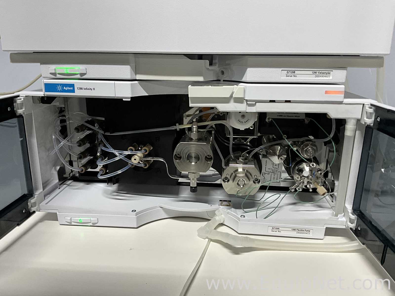 HPLC Agilent Technologies 1290 Infinity II Series