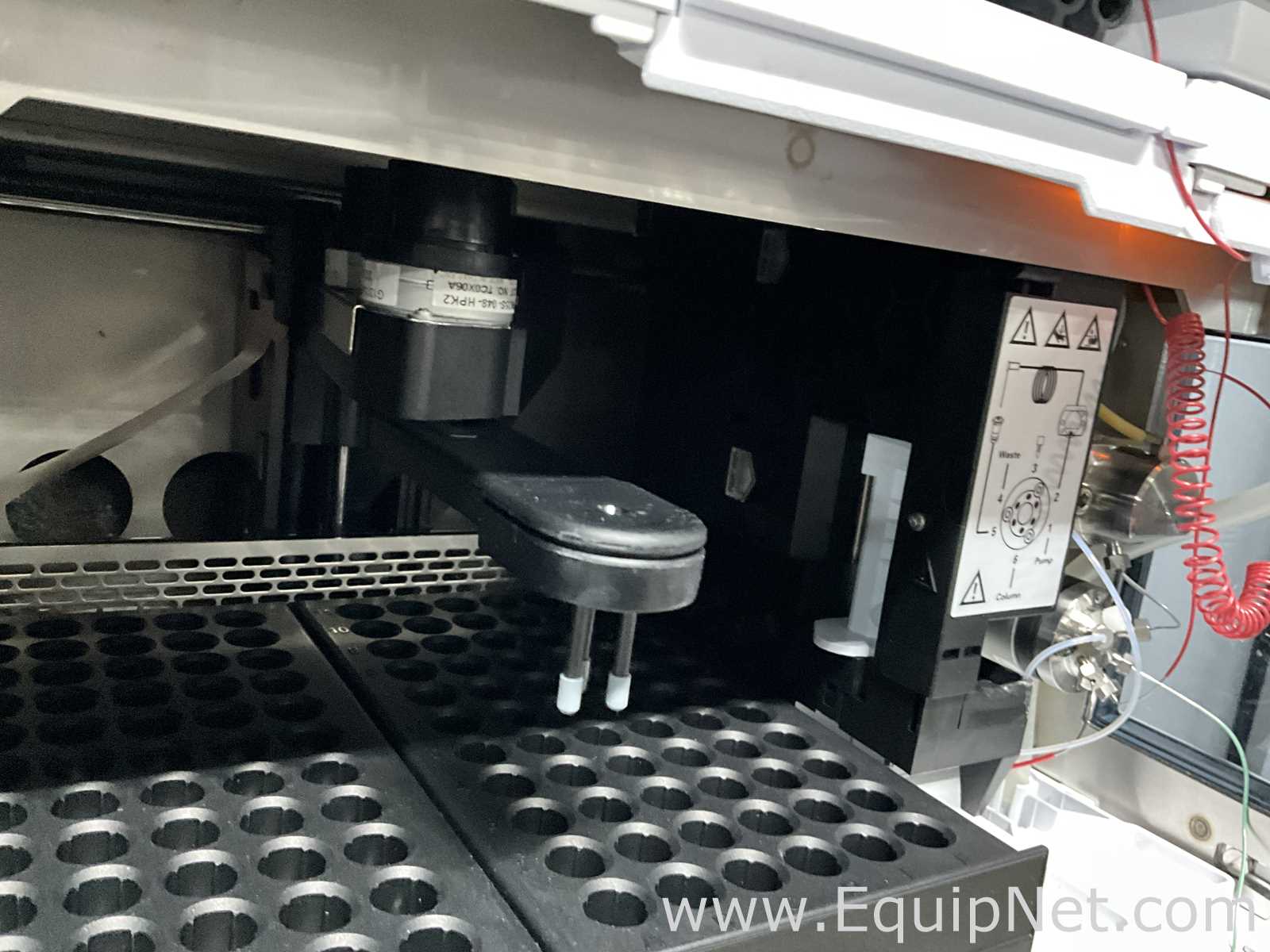 HPLC Agilent Technologies 1290 Infinity II Series