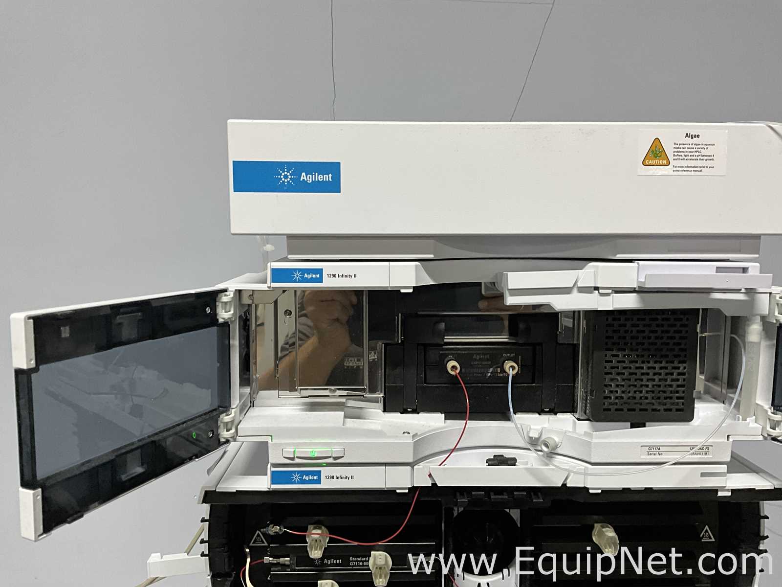 HPLC Agilent Technologies 1290 Infinity II Series
