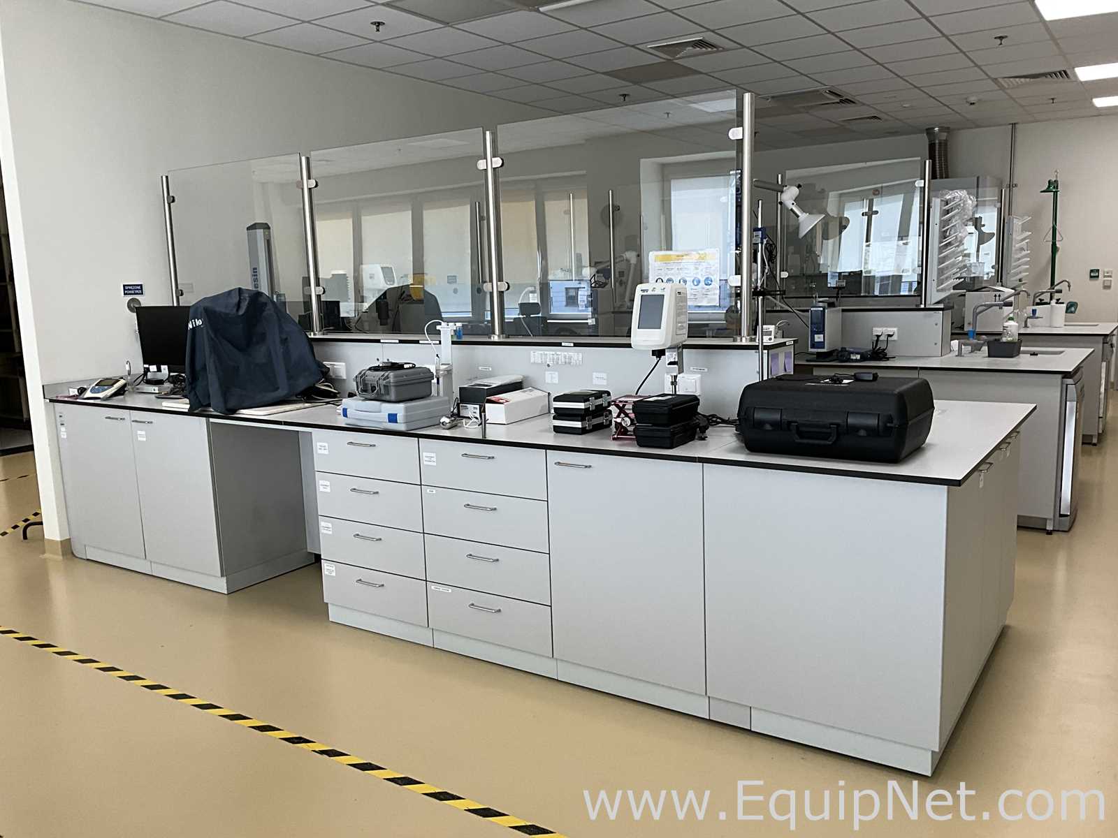 DCD Lab Laboratory Furniture